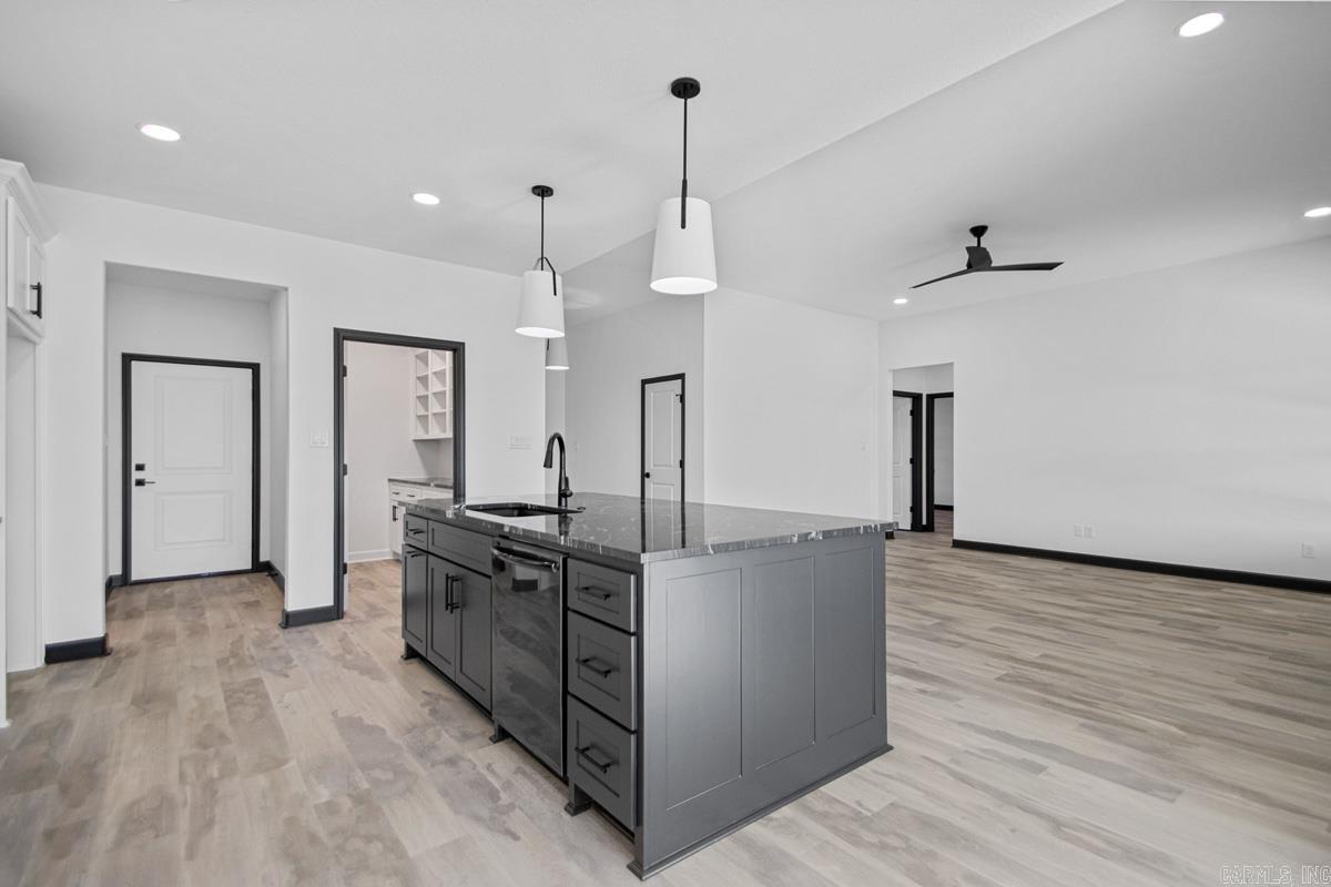 1064 Duke  Bauxite, AR