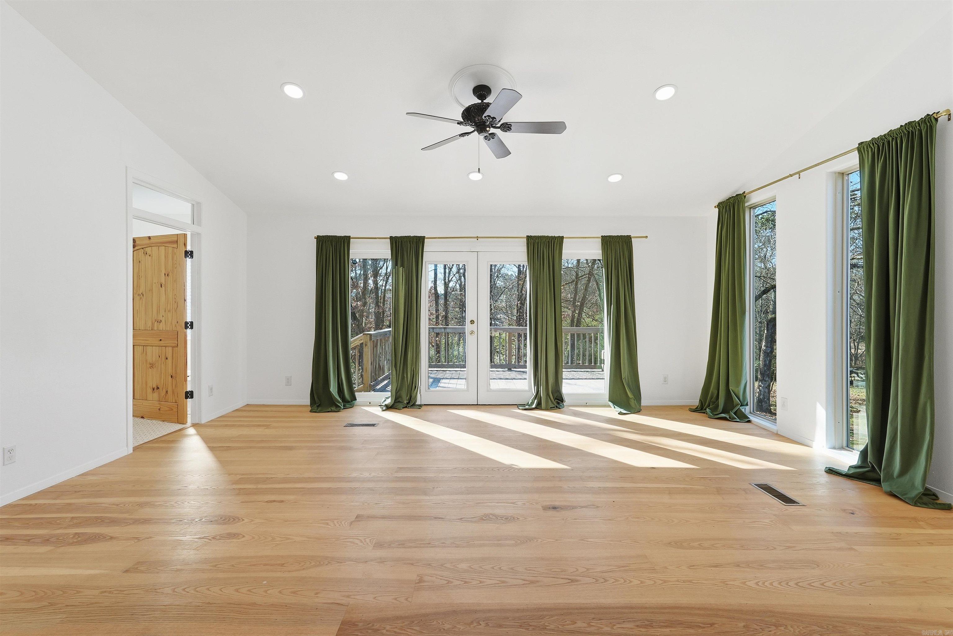 5524 Pinnacle Valley Rd  Little Rock, AR