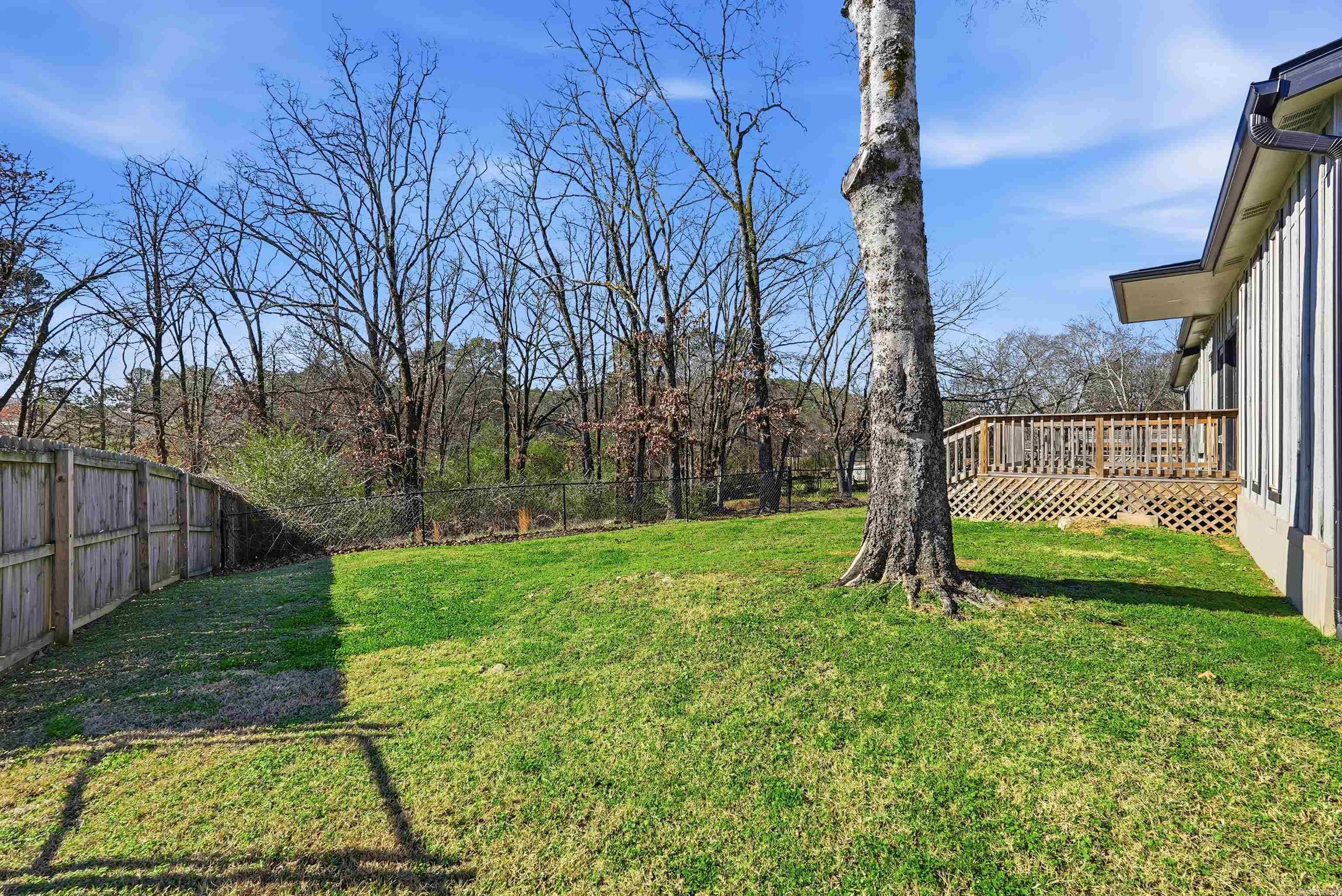 5524 Pinnacle Valley Rd  Little Rock, AR