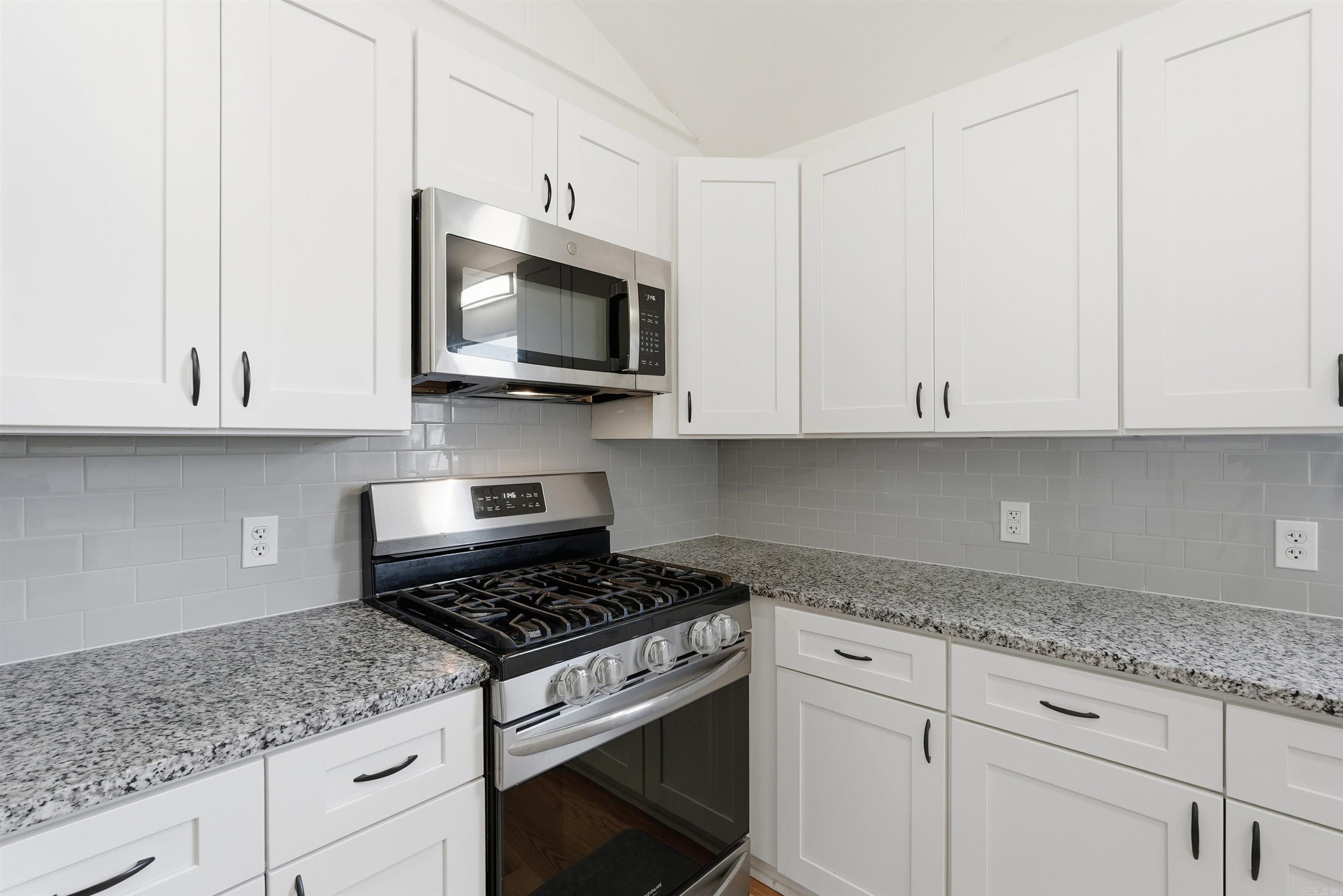 5524 Pinnacle Valley Rd  Little Rock, AR