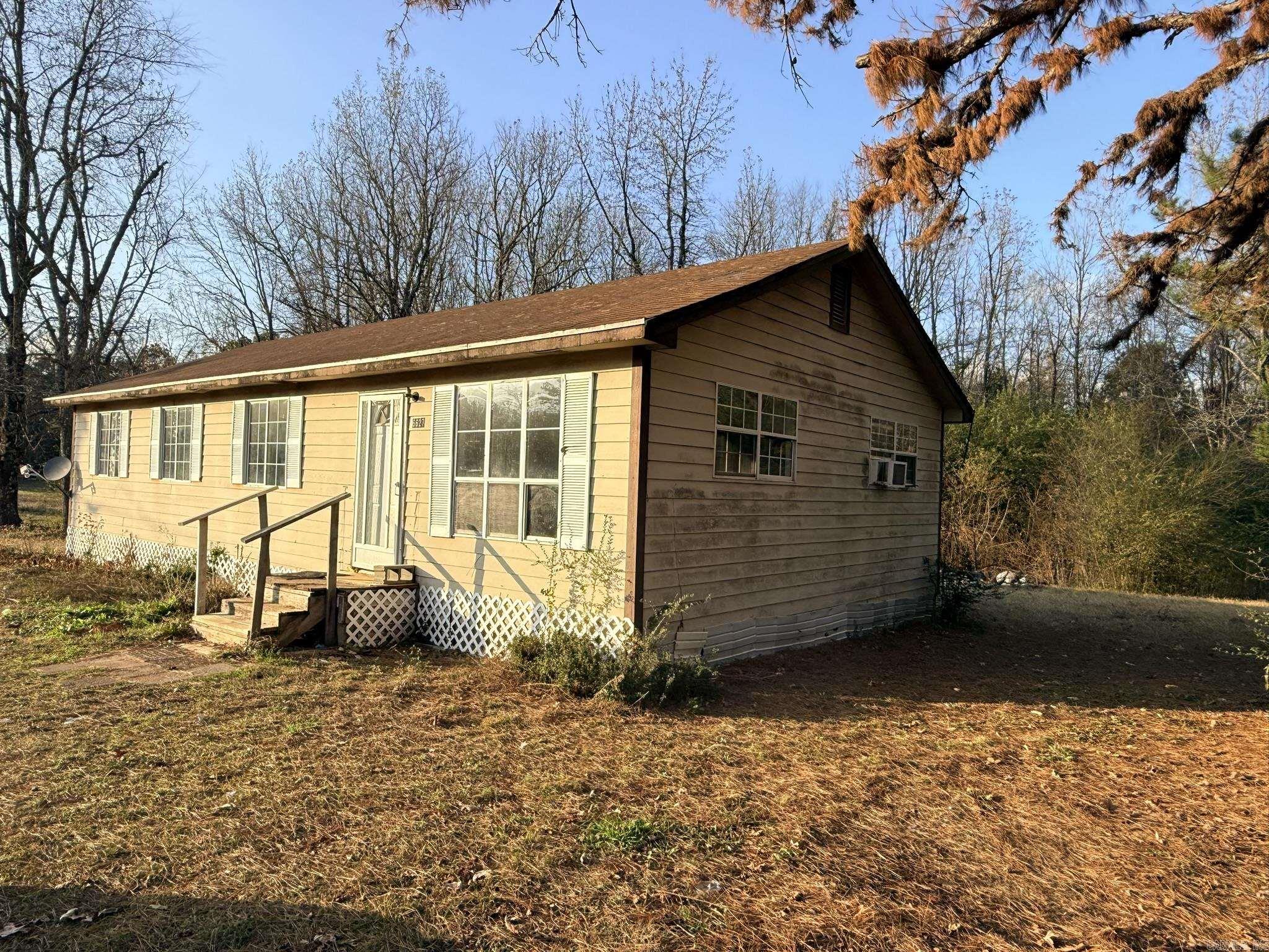 6627 Us Highway 278  Rosston, AR