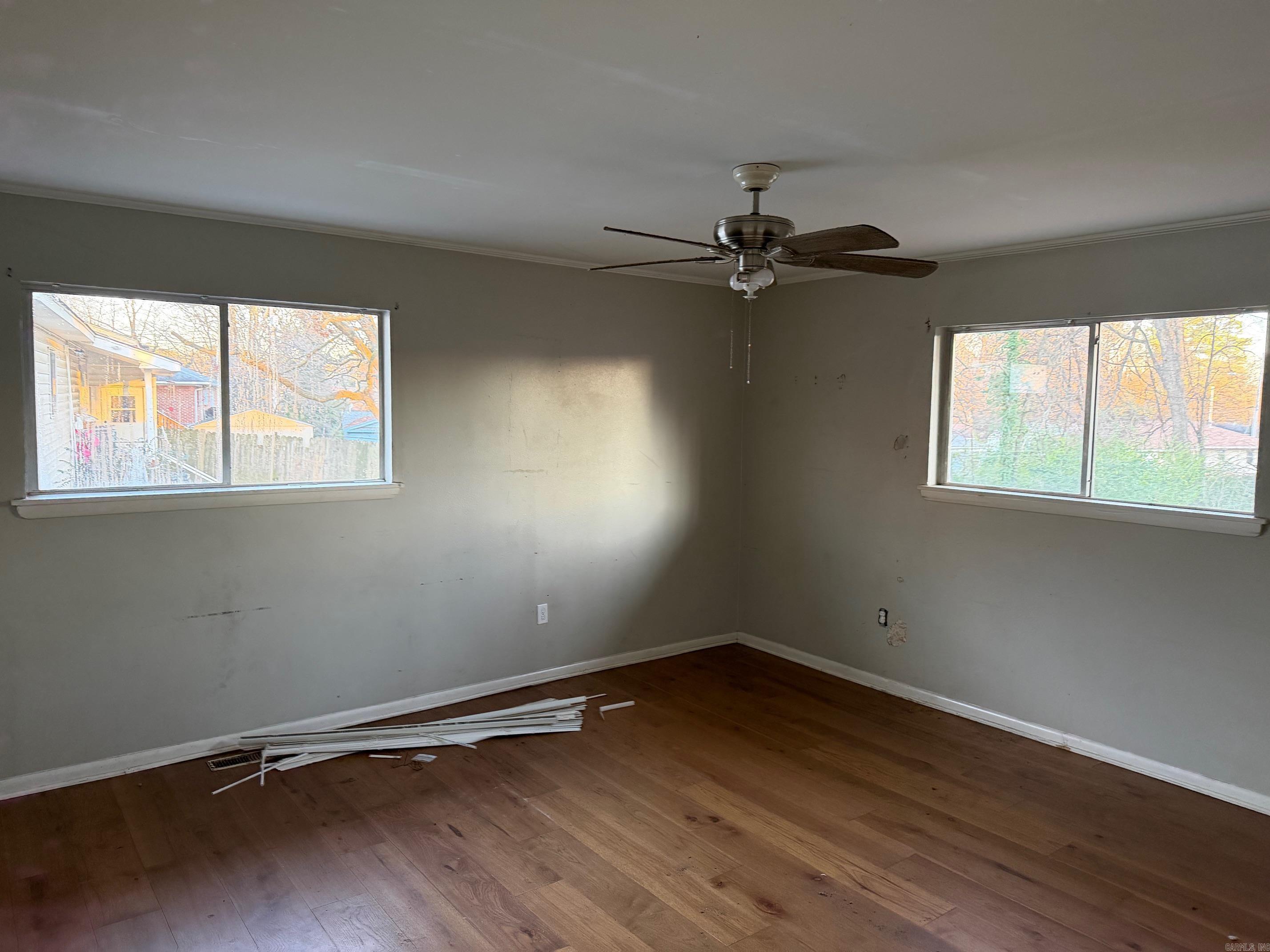 1111 E North  Benton, AR