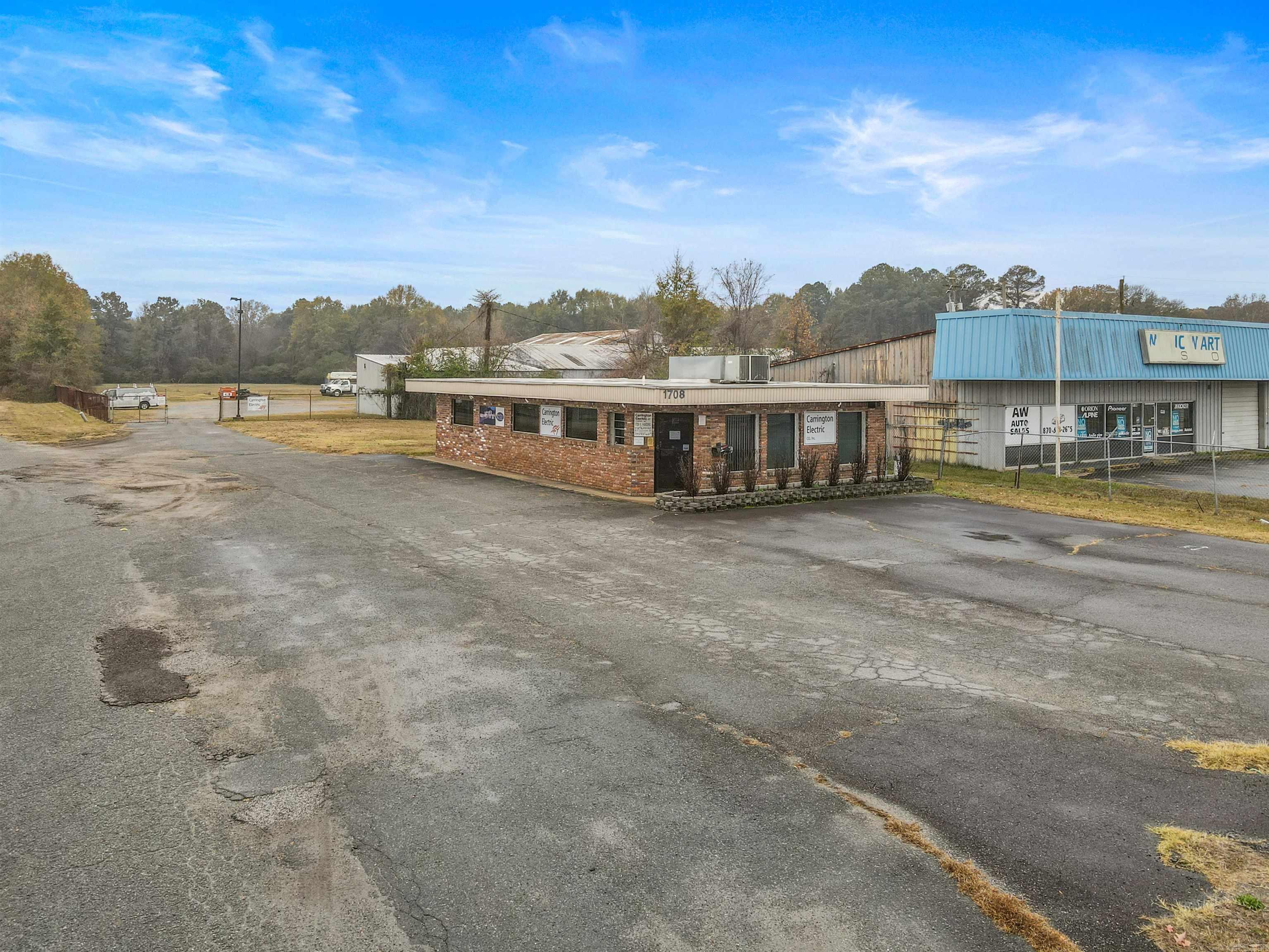 1708 E Harding Ave  Pine Bluff, AR