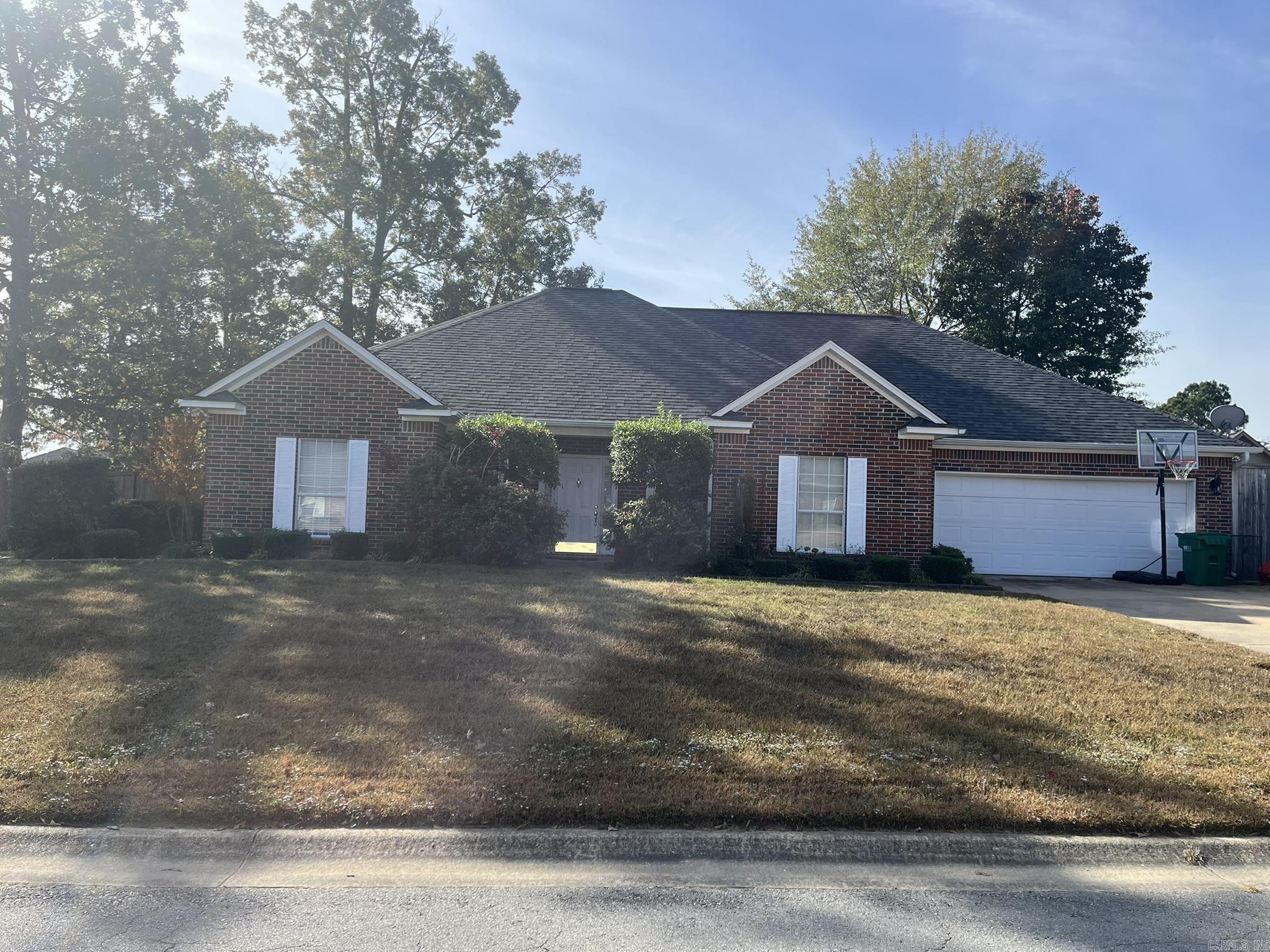 106 Overland trail  White Hall, AR