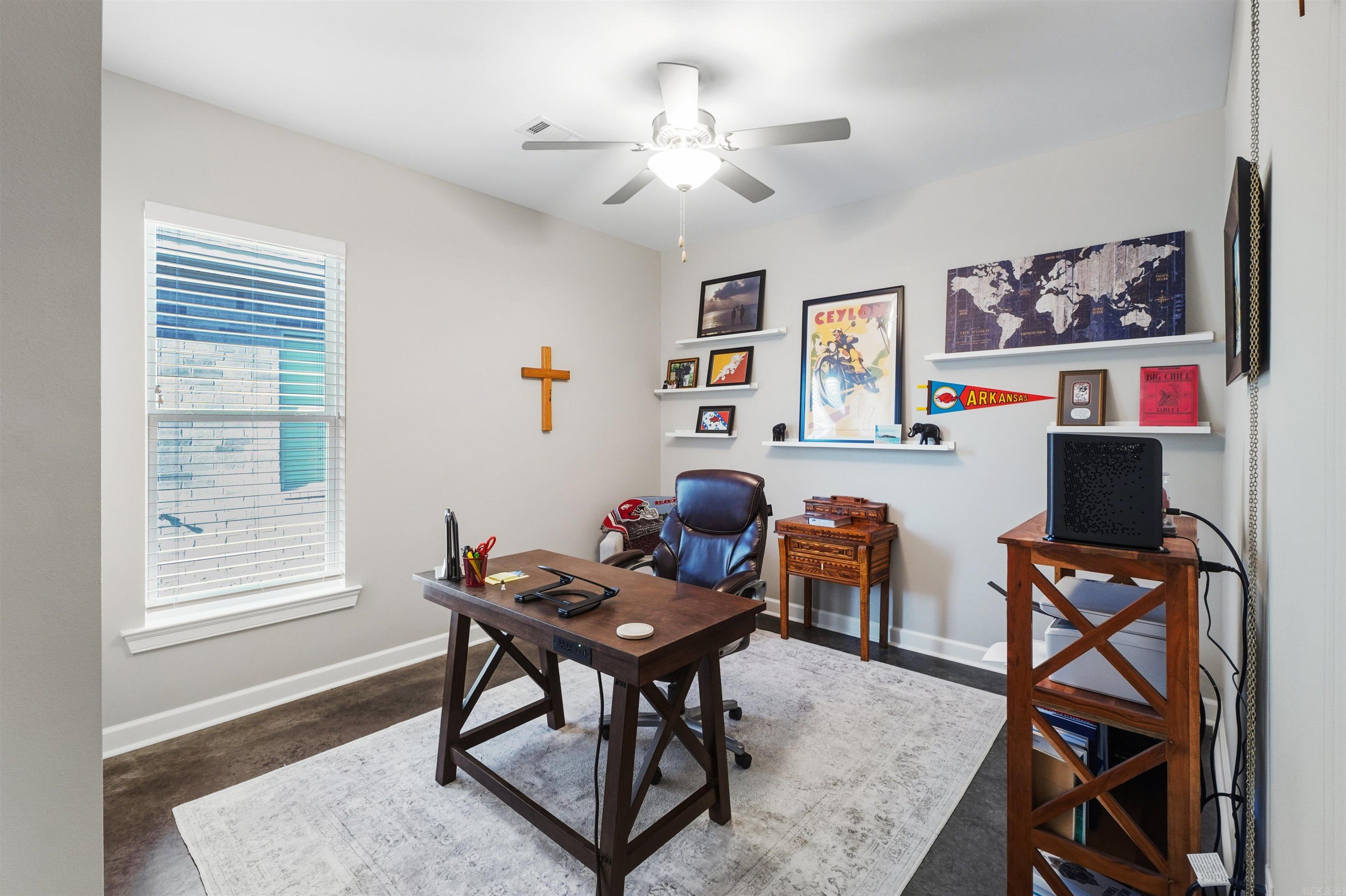 2815 Carmichael  Conway, AR