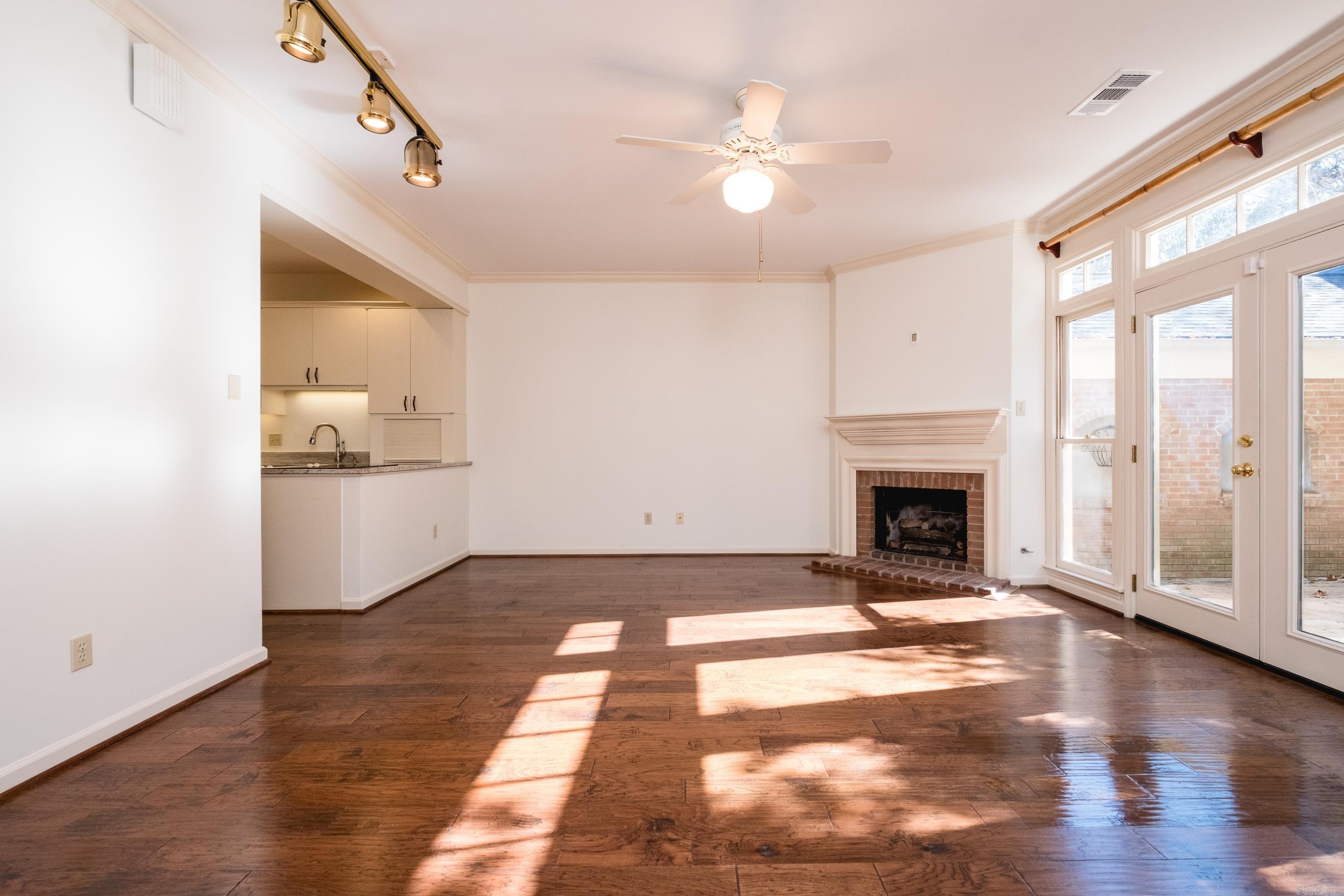 24 Windsor Court  Little Rock, AR