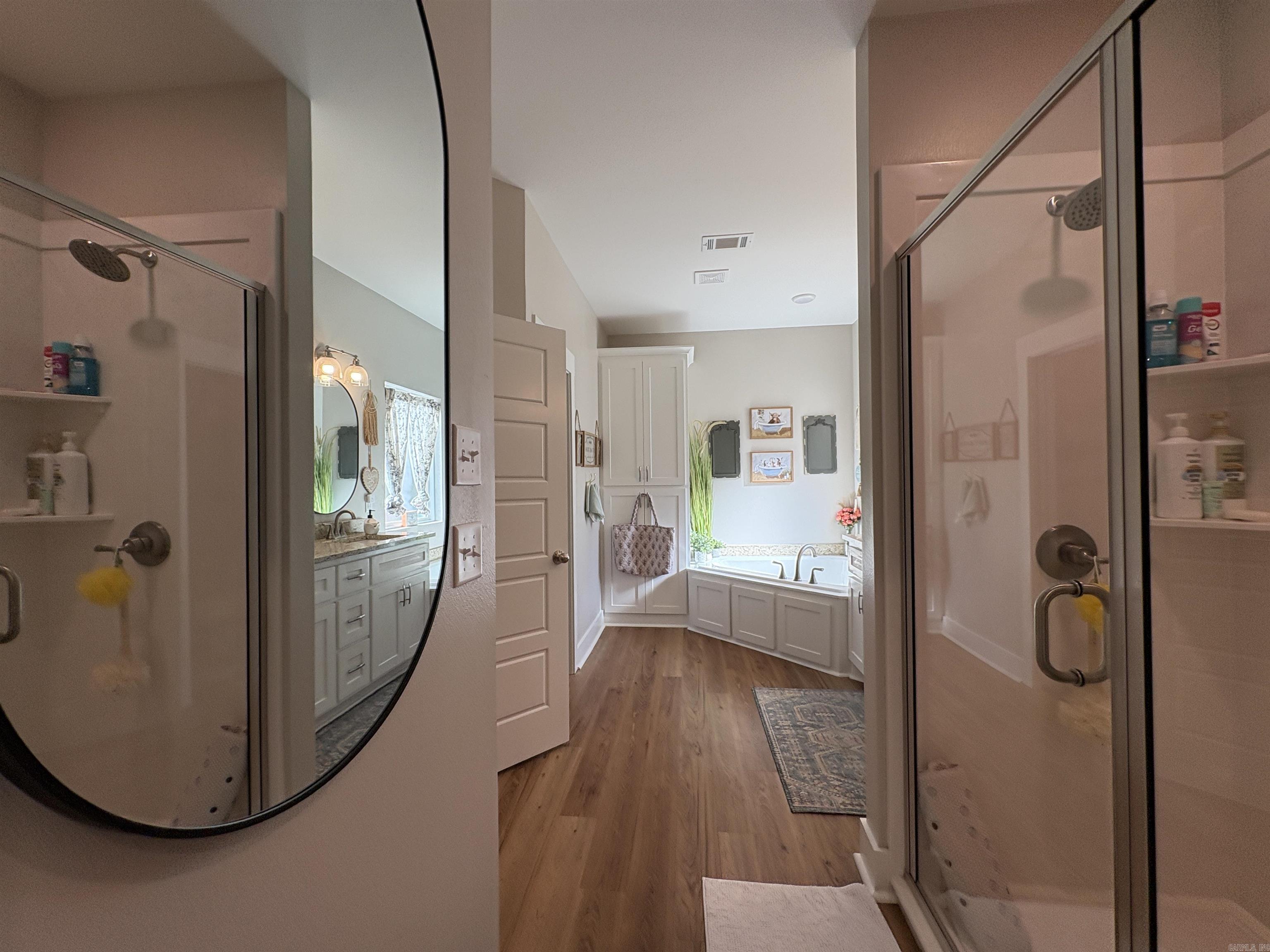 37 Forest  Greenbrier, AR