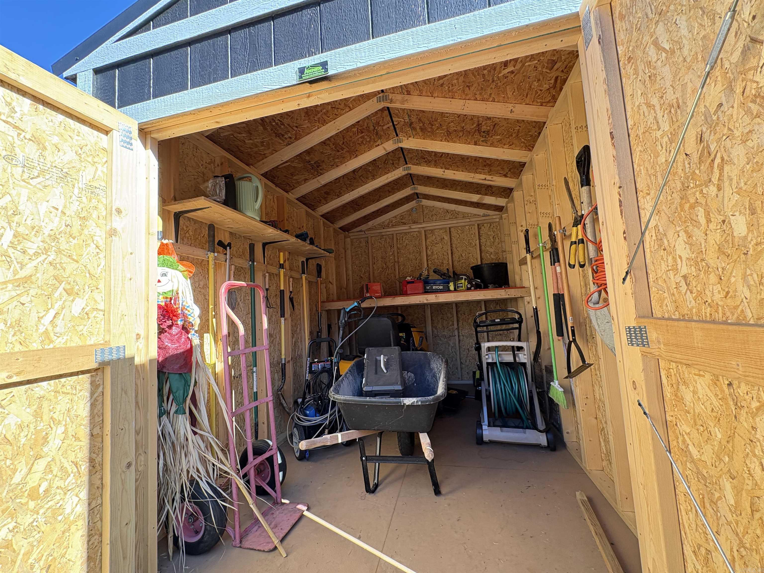 37 Forest  Greenbrier, AR