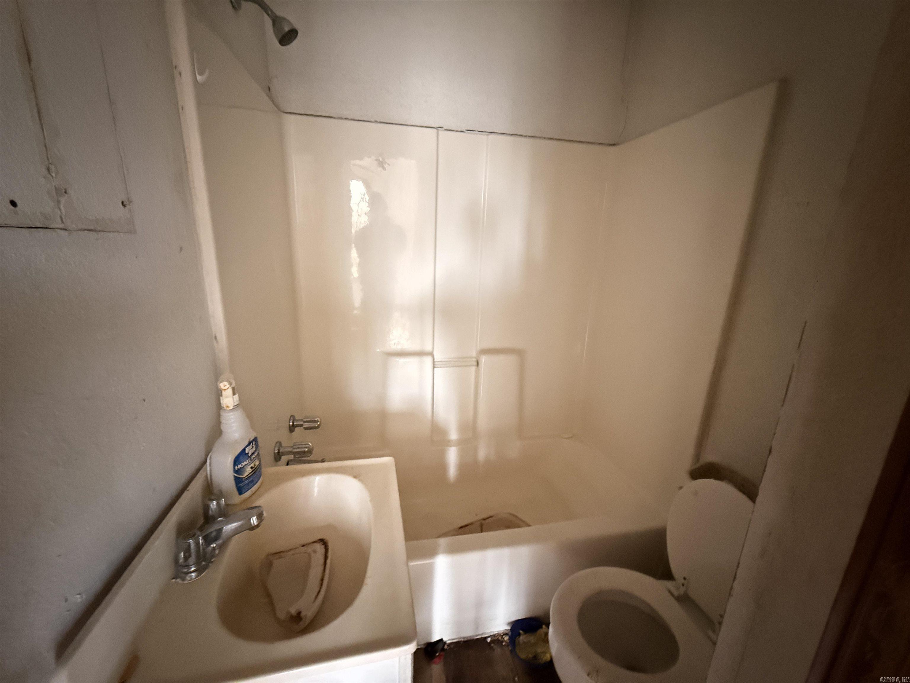 3115 S Louisiana  Little Rock, AR