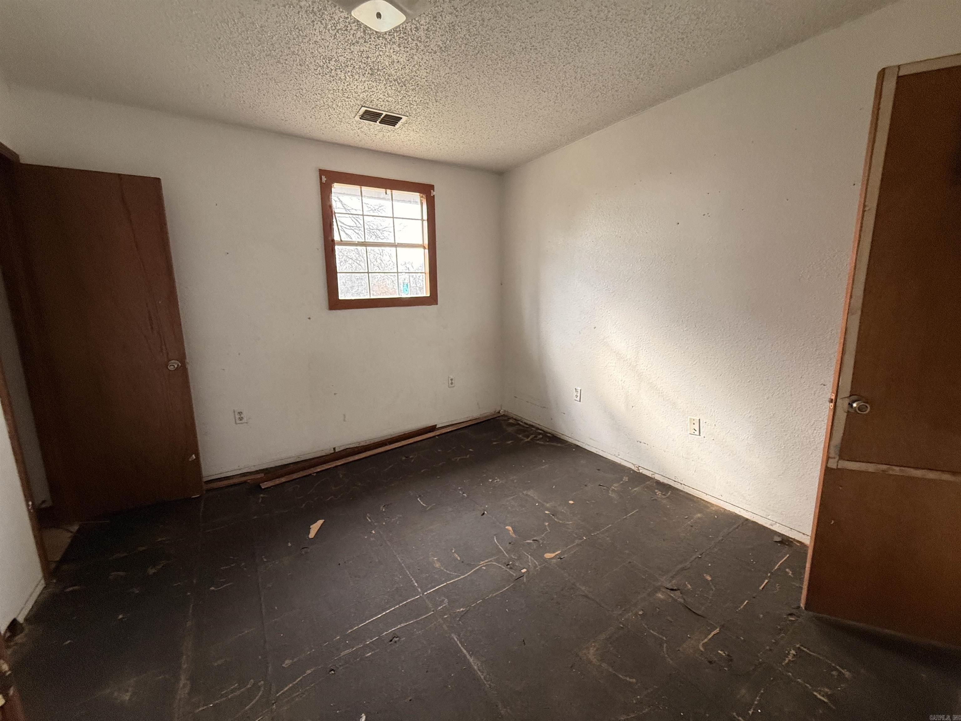 3115 S Louisiana  Little Rock, AR