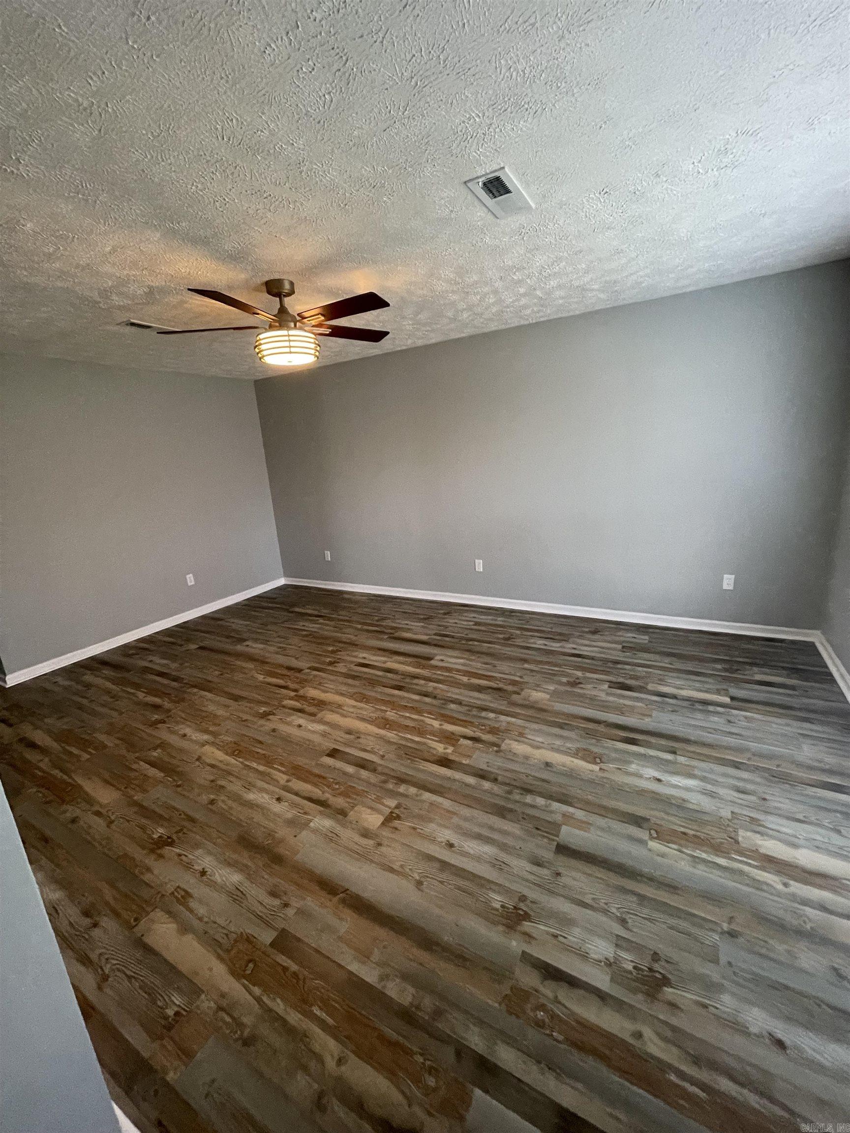 105 Wells Fargo Trl  Jacksonville, AR