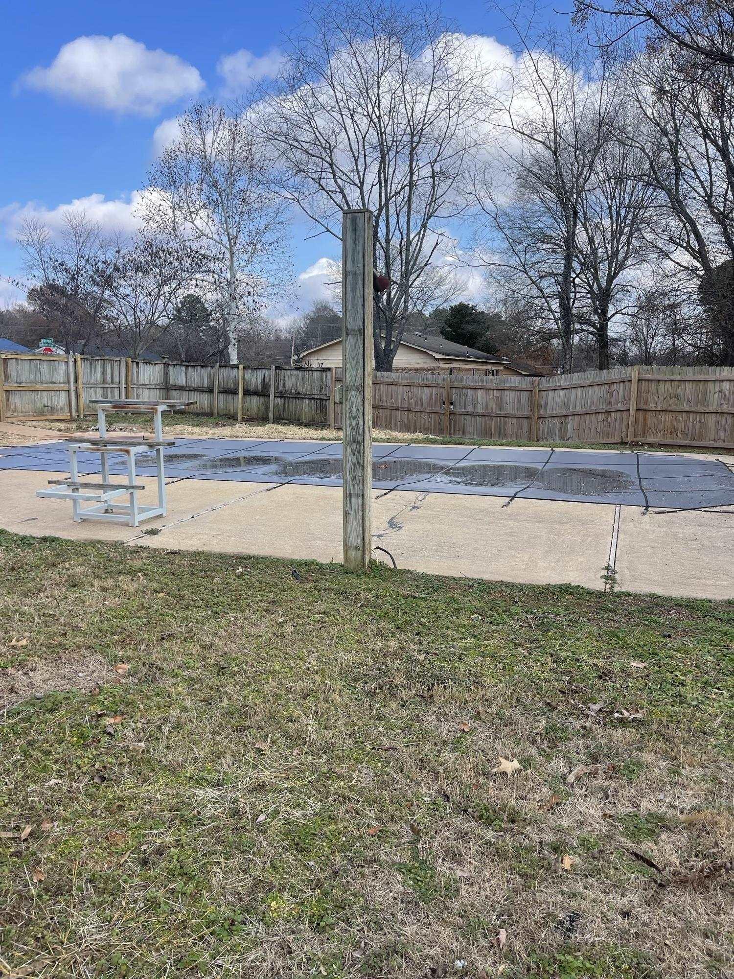 105 Wells Fargo Trl  Jacksonville, AR