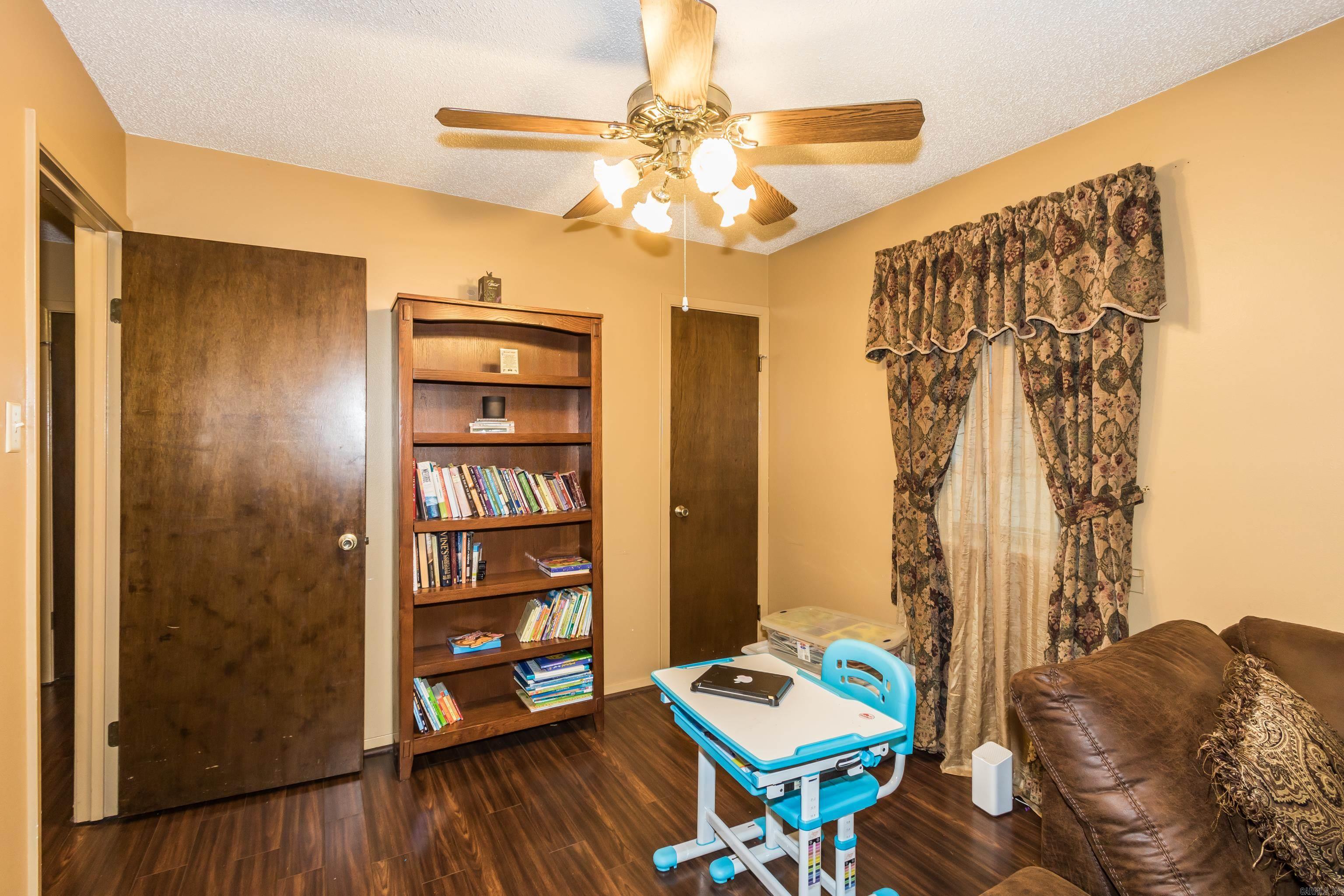 13 Sandlefoot Cv  North Little Rock, AR