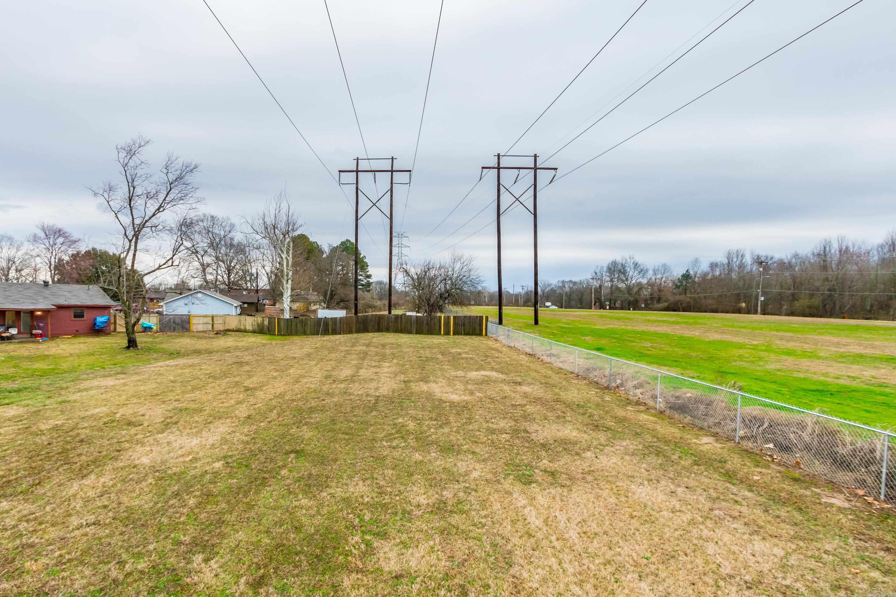 13 Sandlefoot Cv  North Little Rock, AR