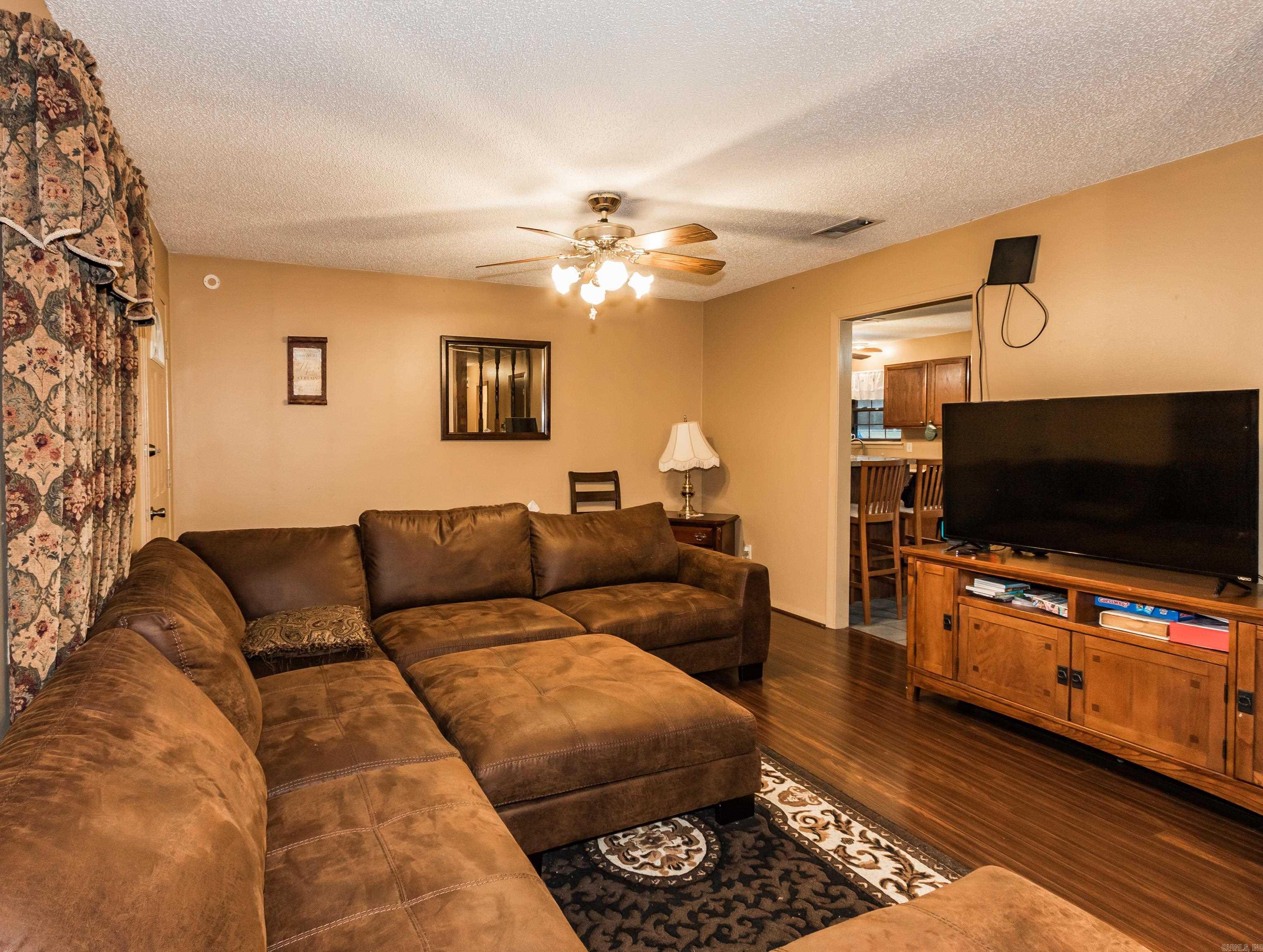 13 Sandlefoot Cv  North Little Rock, AR