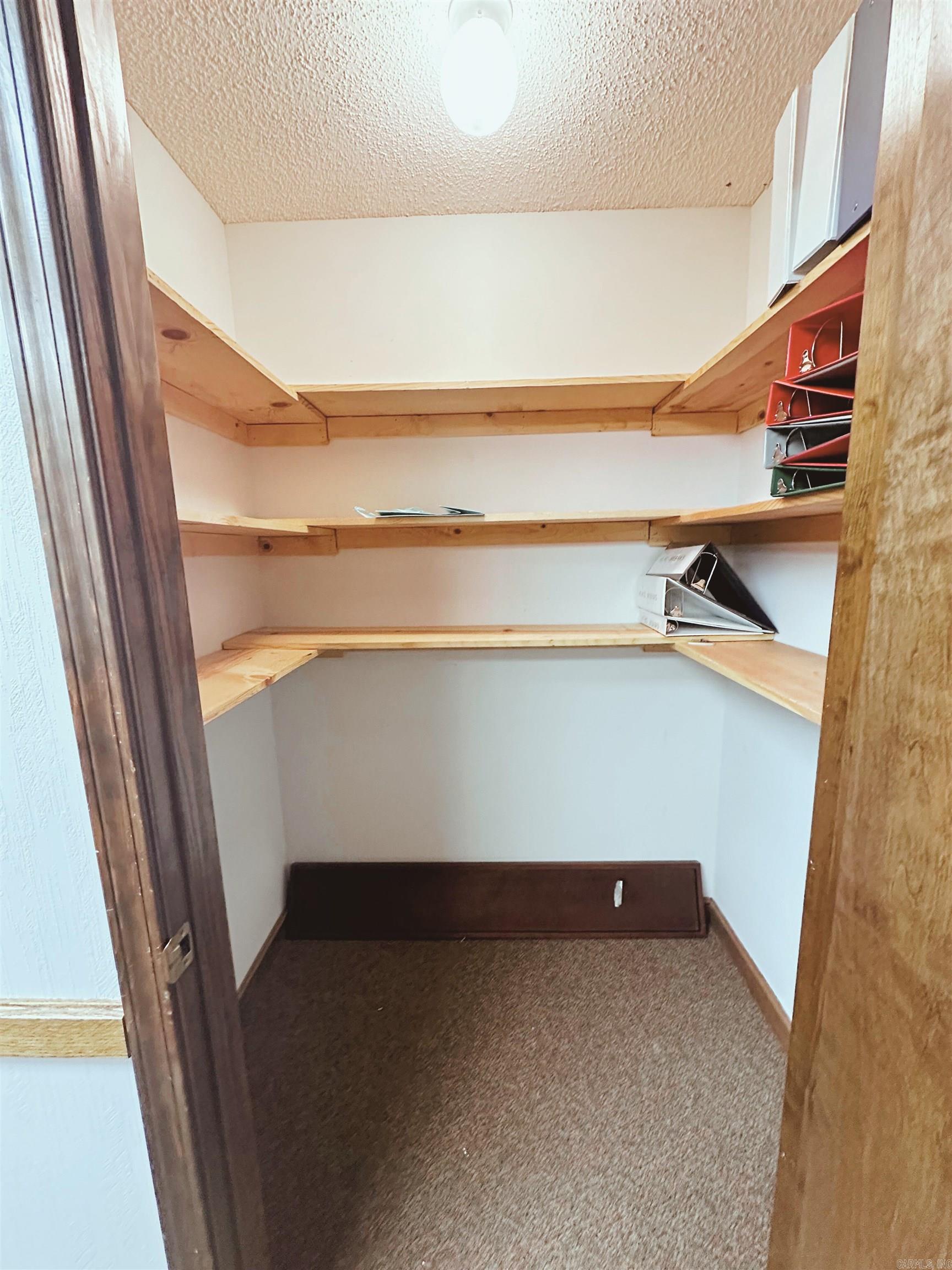 715 Hobson  Hot Springs, AR