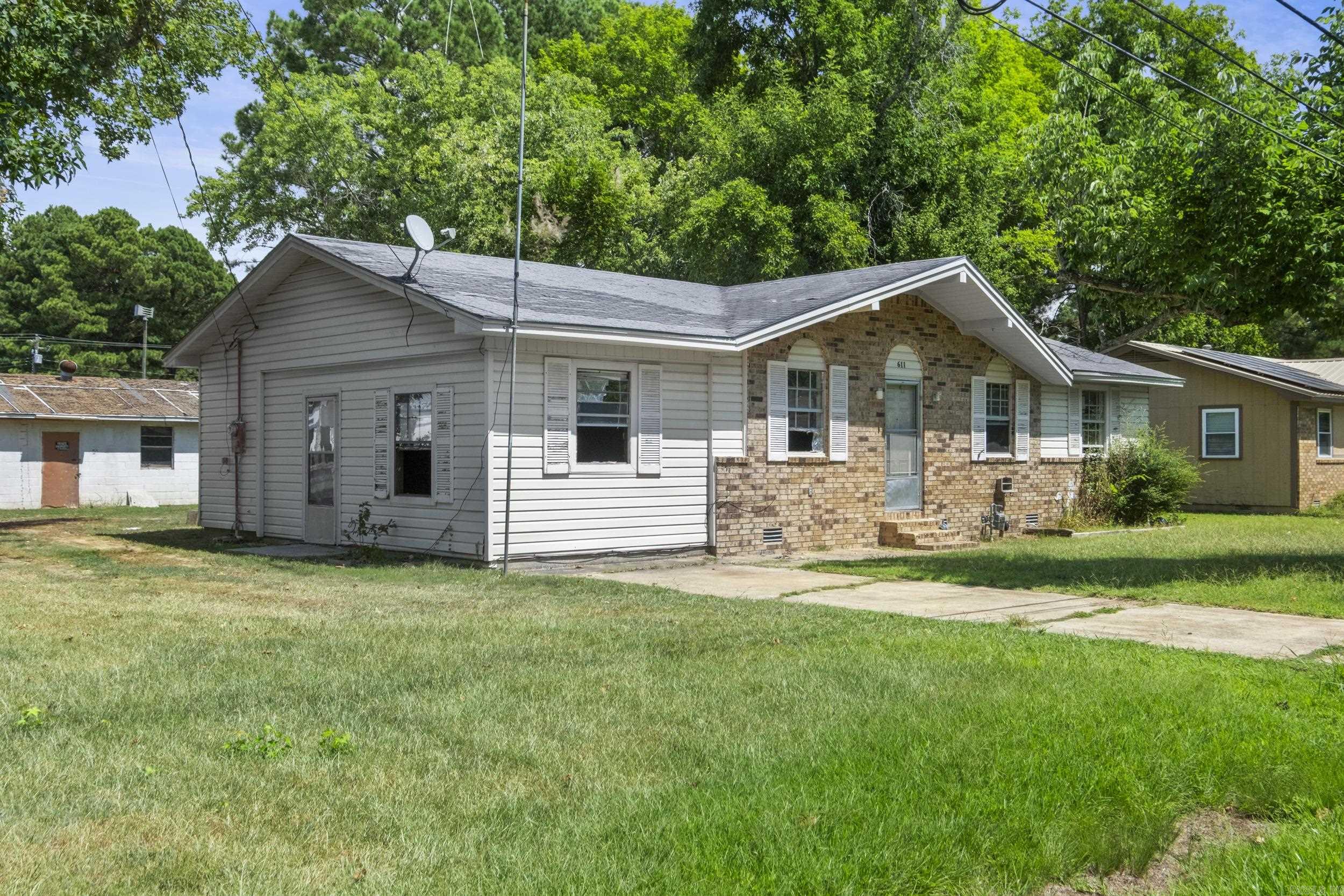 611 W Barnett  Kensett, AR