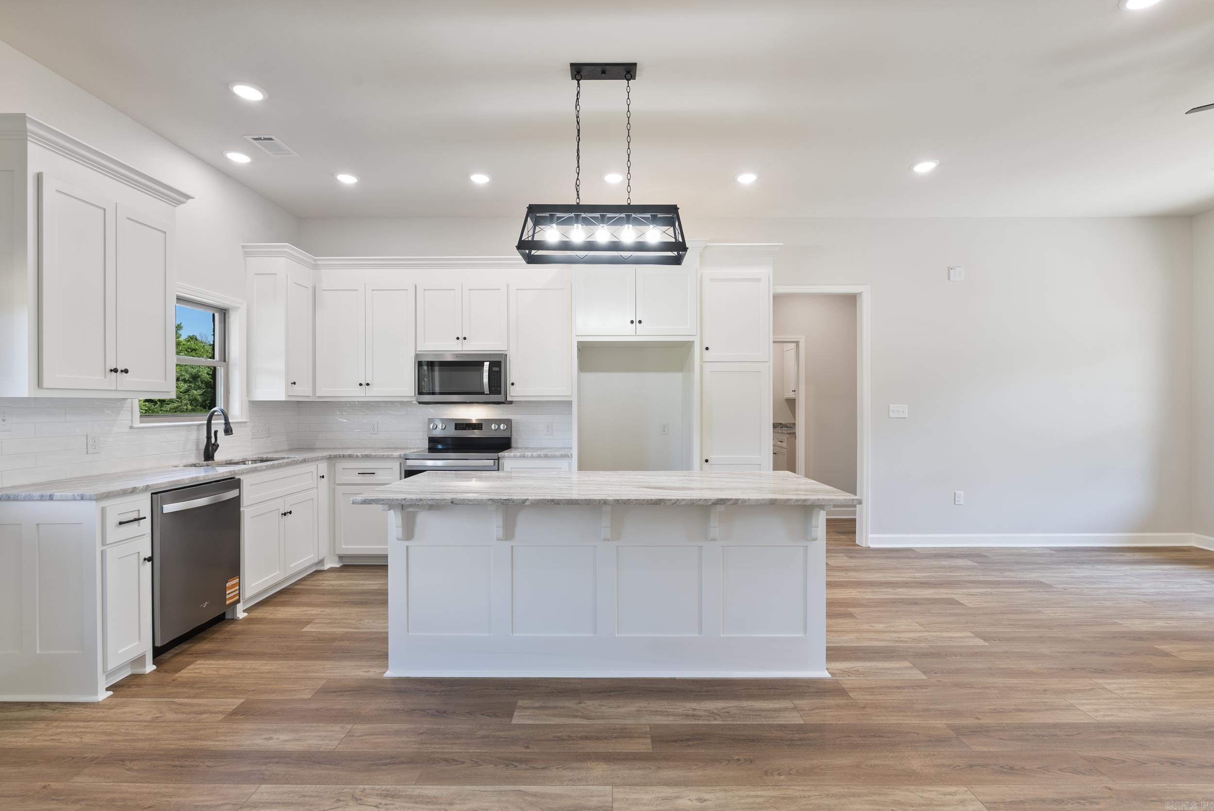 21 Mountain Grove Road  Greenbrier, AR