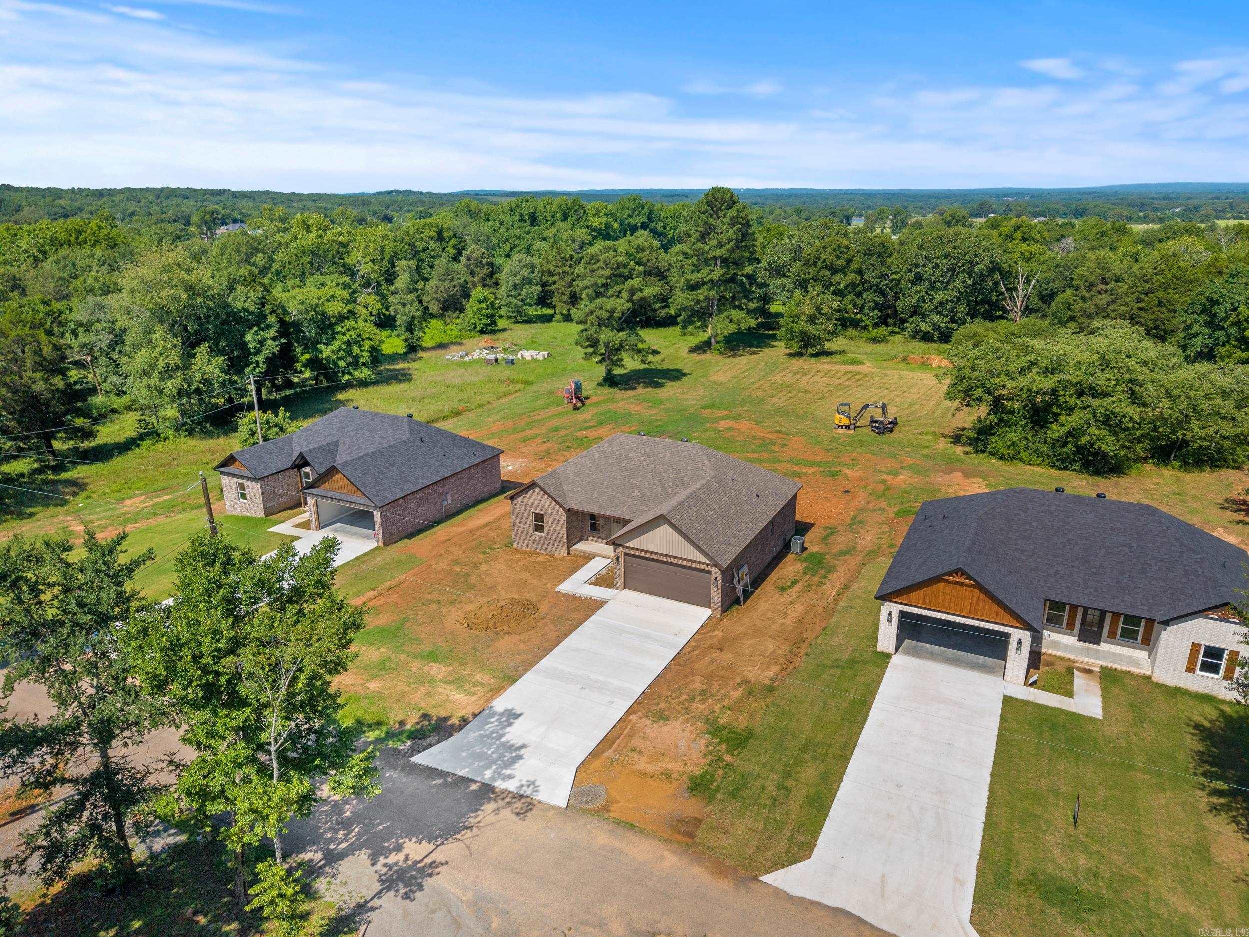 21 Mountain Grove Road  Greenbrier, AR