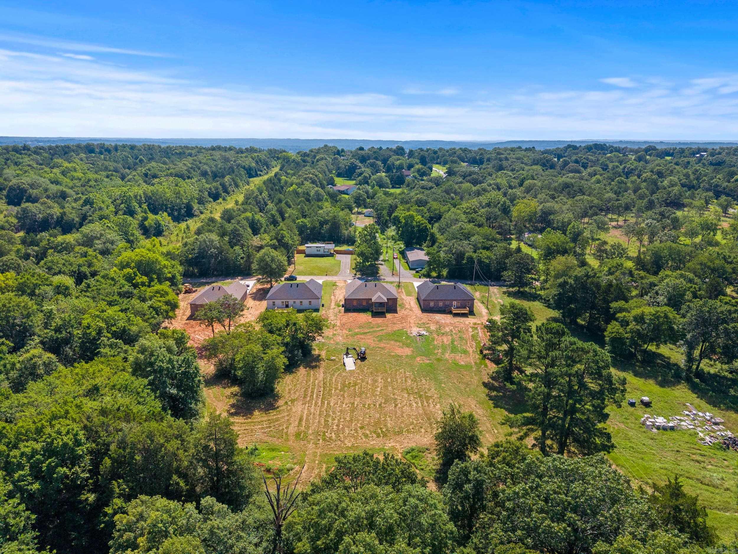 21 Mountain Grove Road  Greenbrier, AR