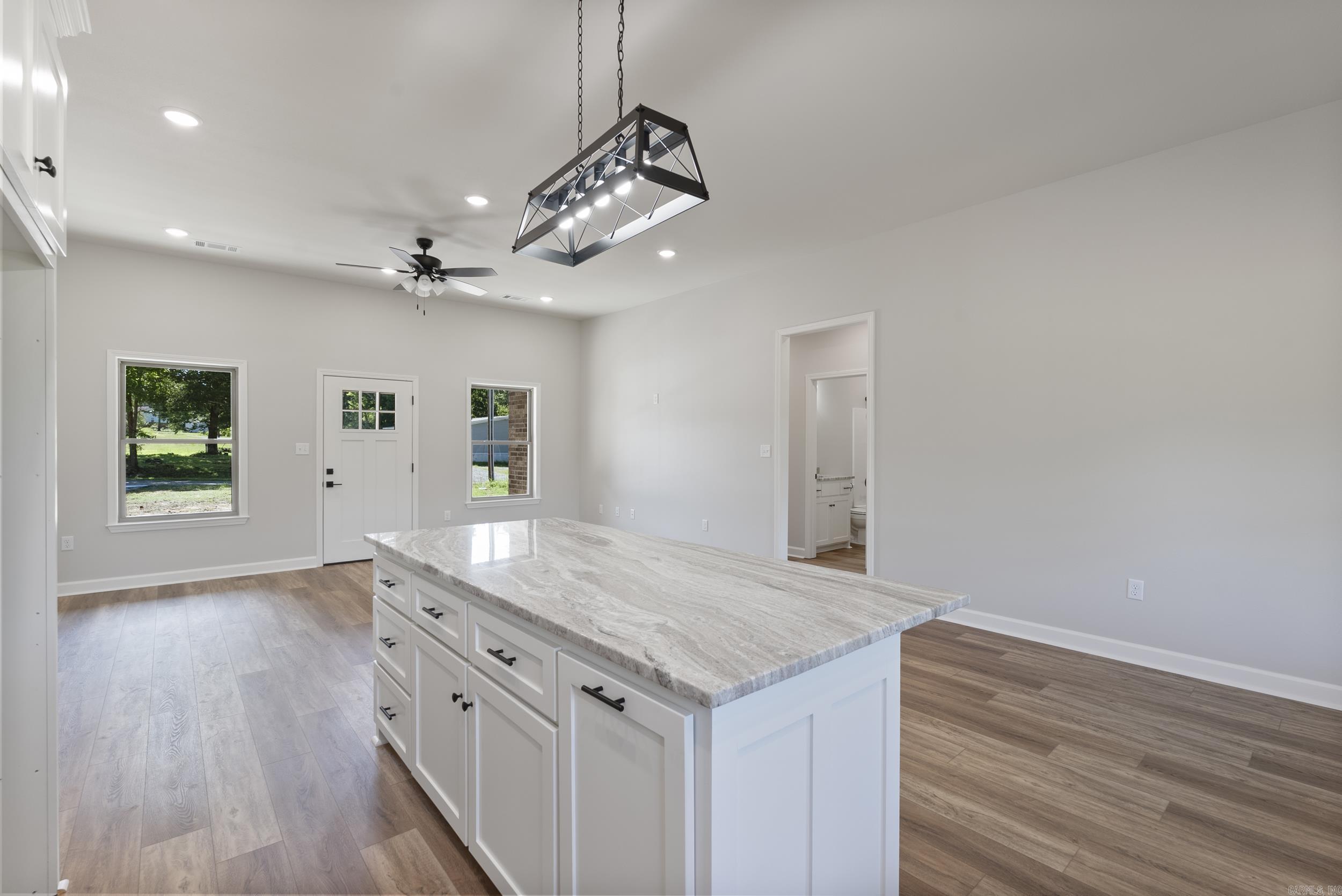 21 Mountain Grove Road  Greenbrier, AR