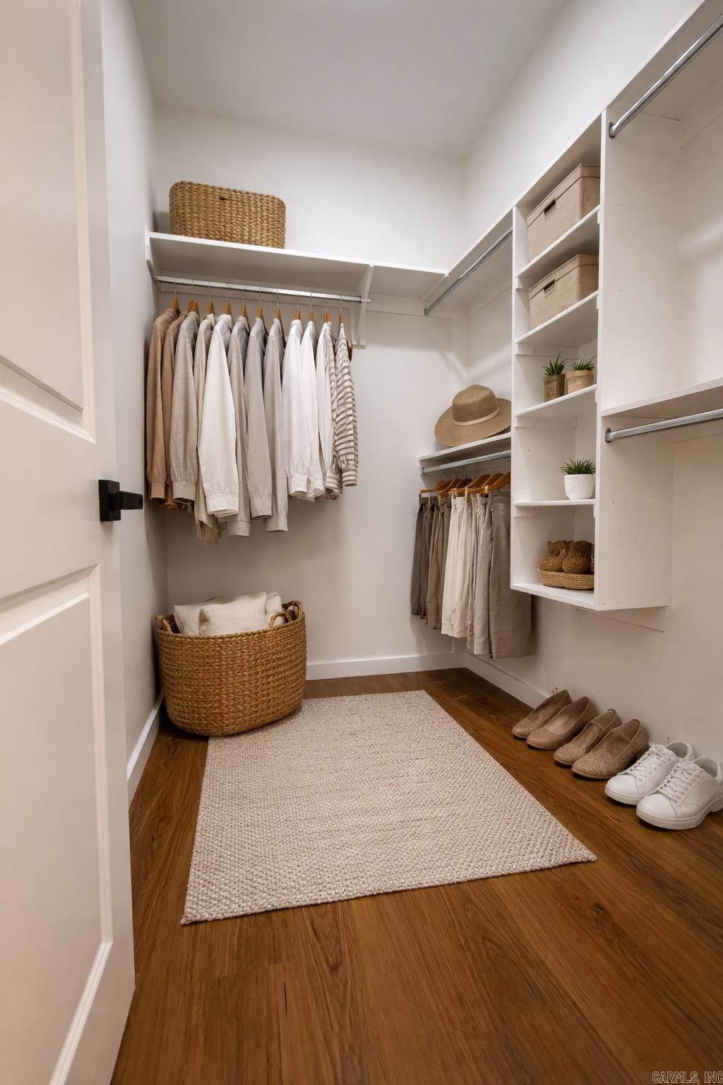 8 Cobble Hill Road Little Rock, AR 72211