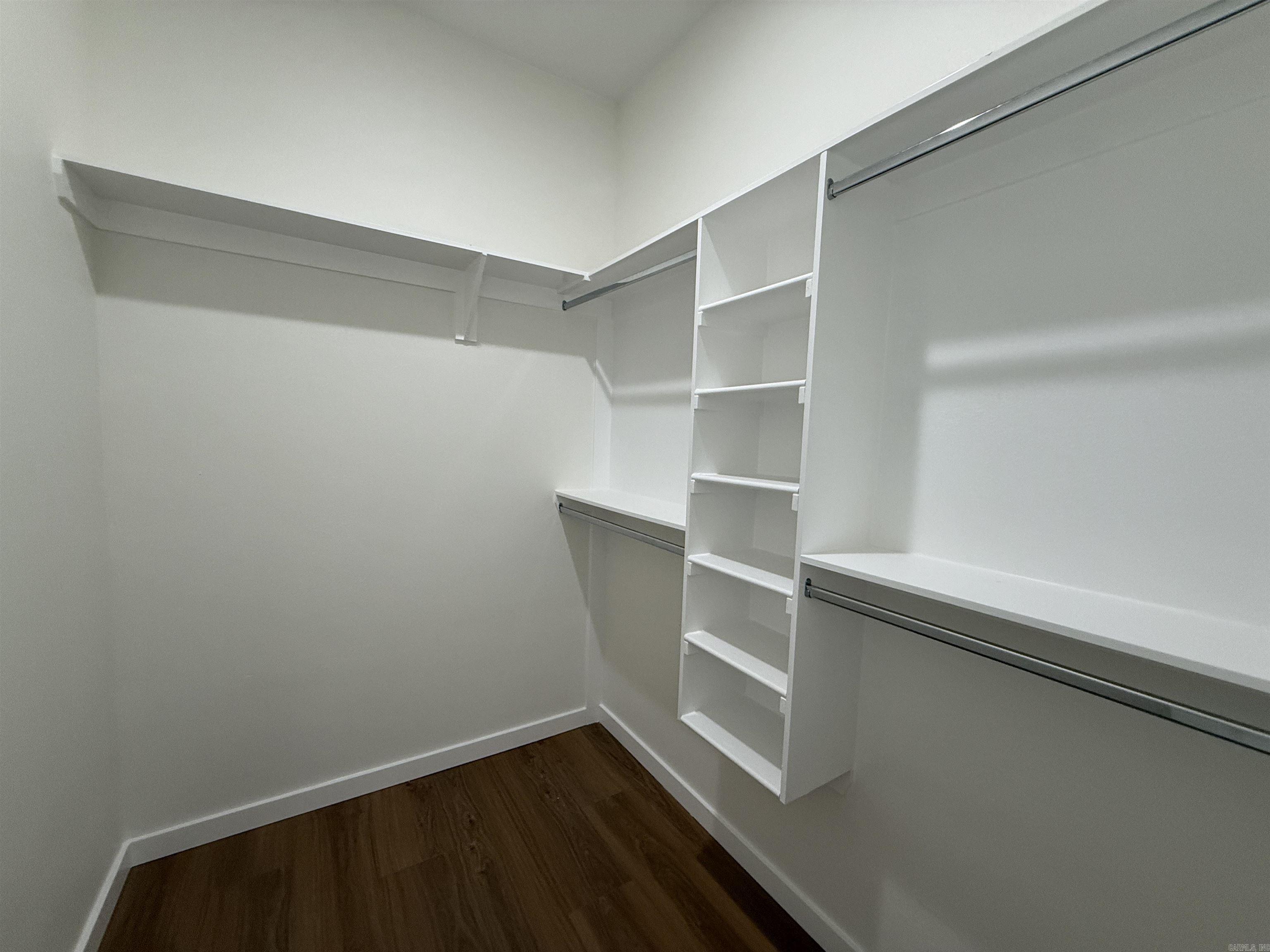 8 Cobble Hill Road Little Rock, AR 72211