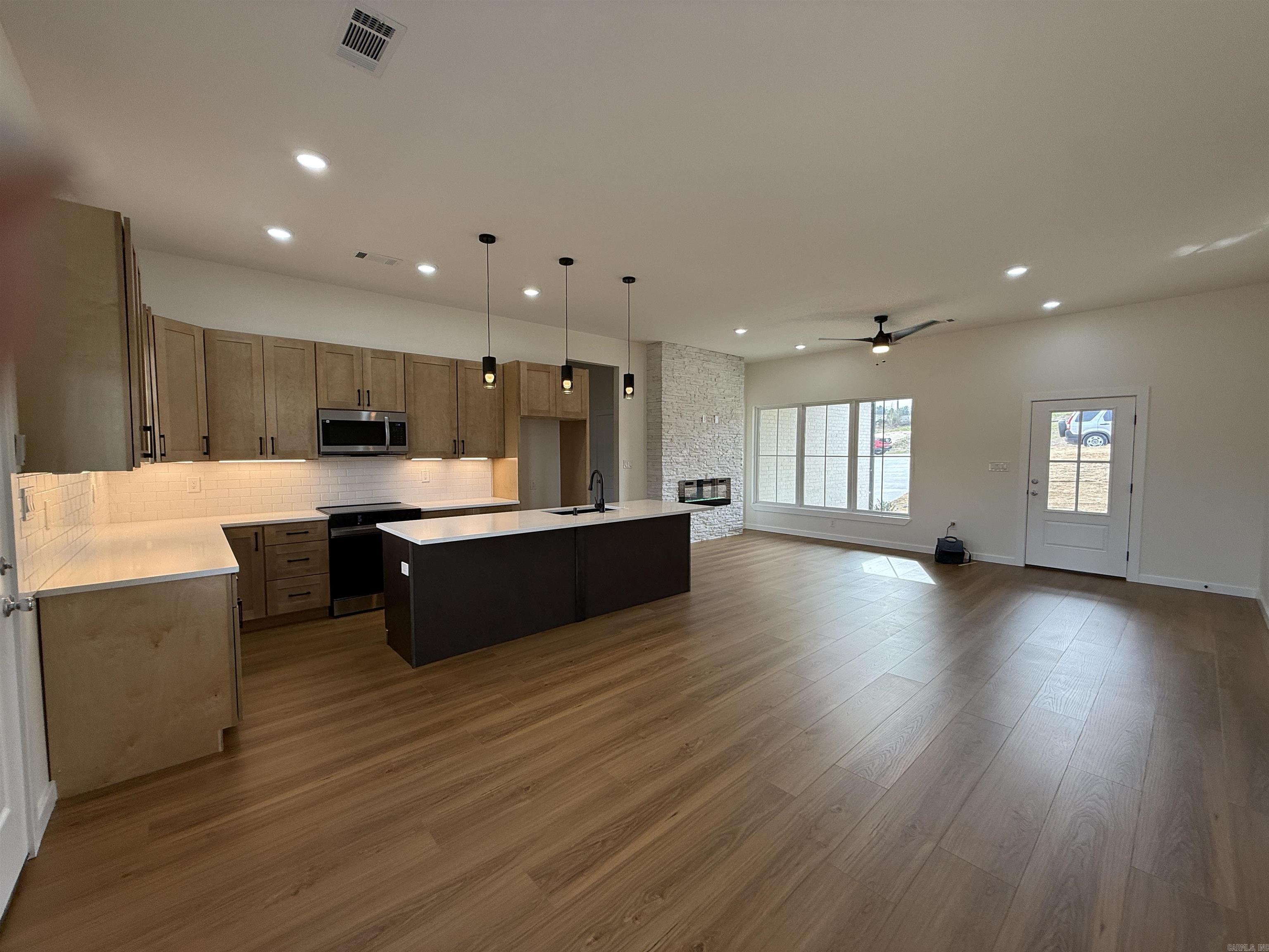 8 Cobble Hill Road Little Rock, AR 72211