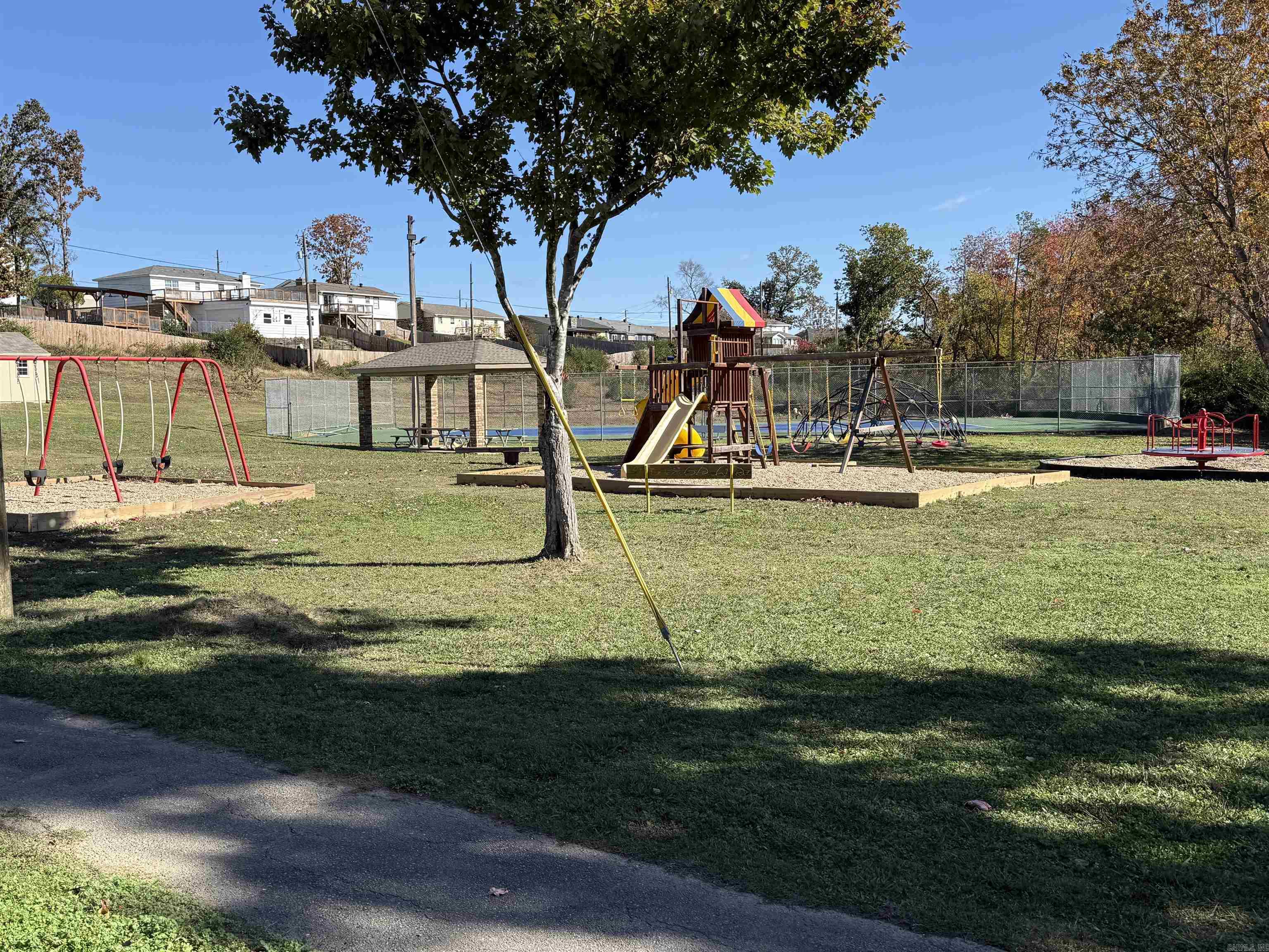 8 Cobble Hill Road Little Rock, AR 72211