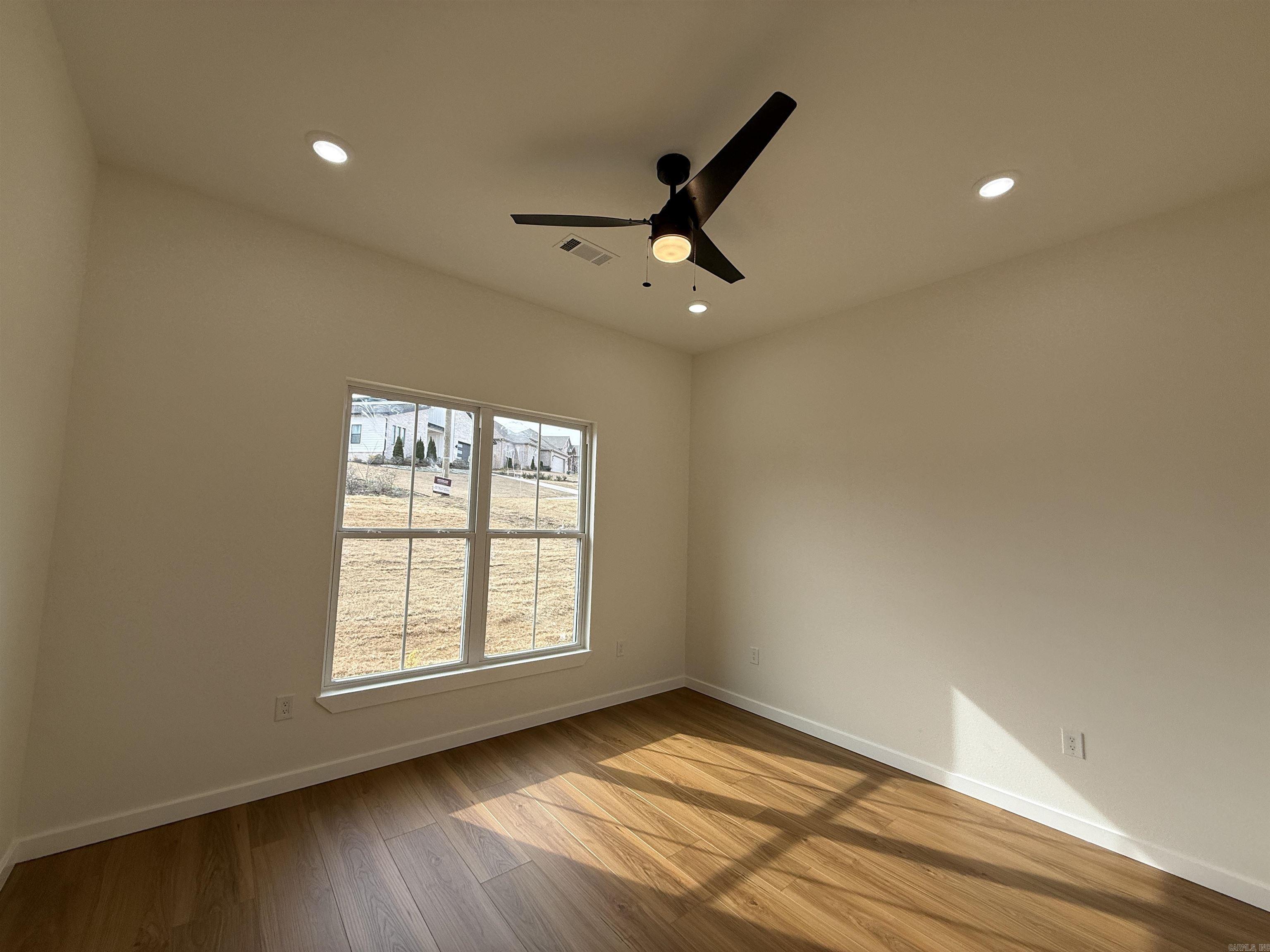 8 Cobble Hill Road Little Rock, AR 72211