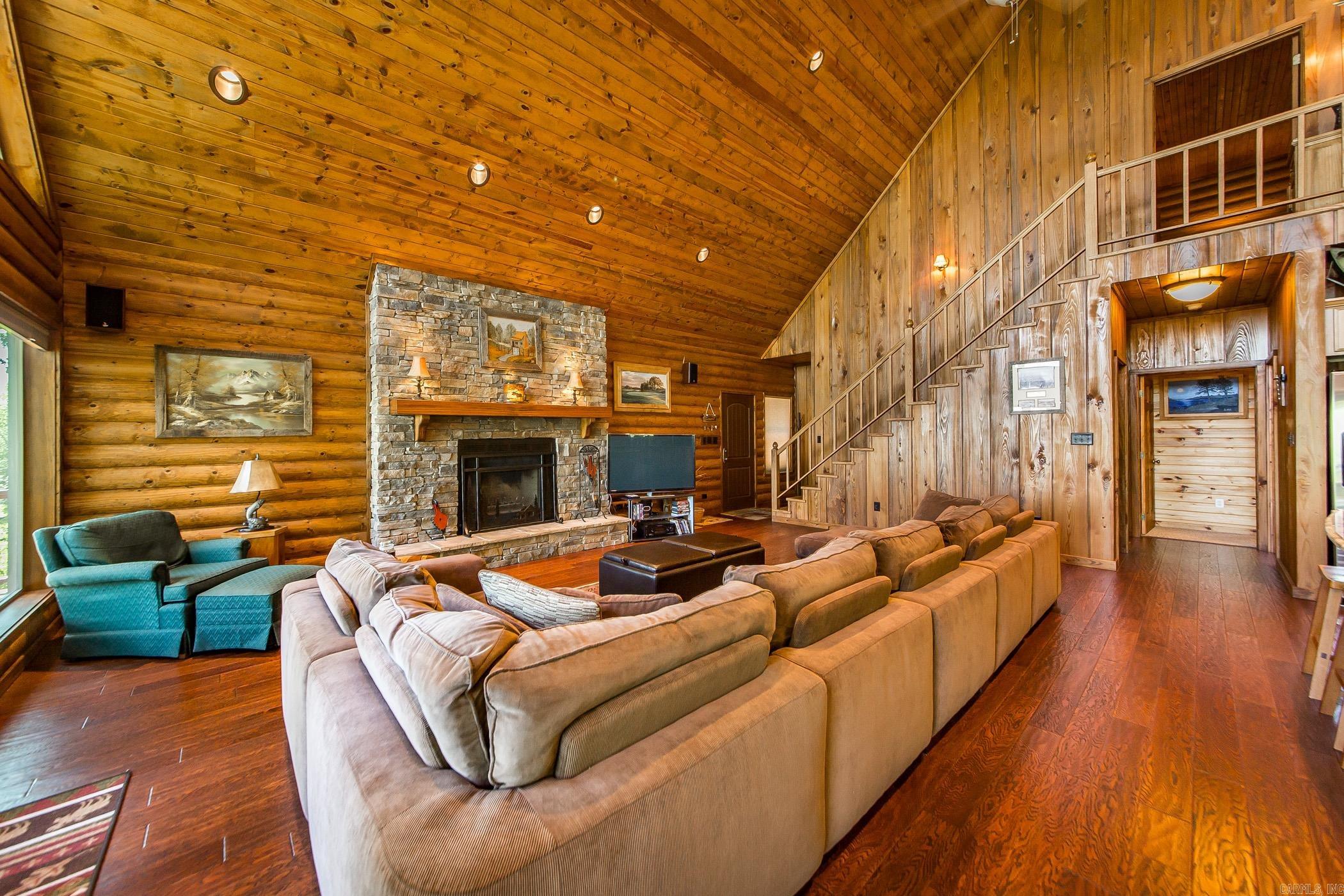 389 Tortoise Bay Rd.  Higden, AR