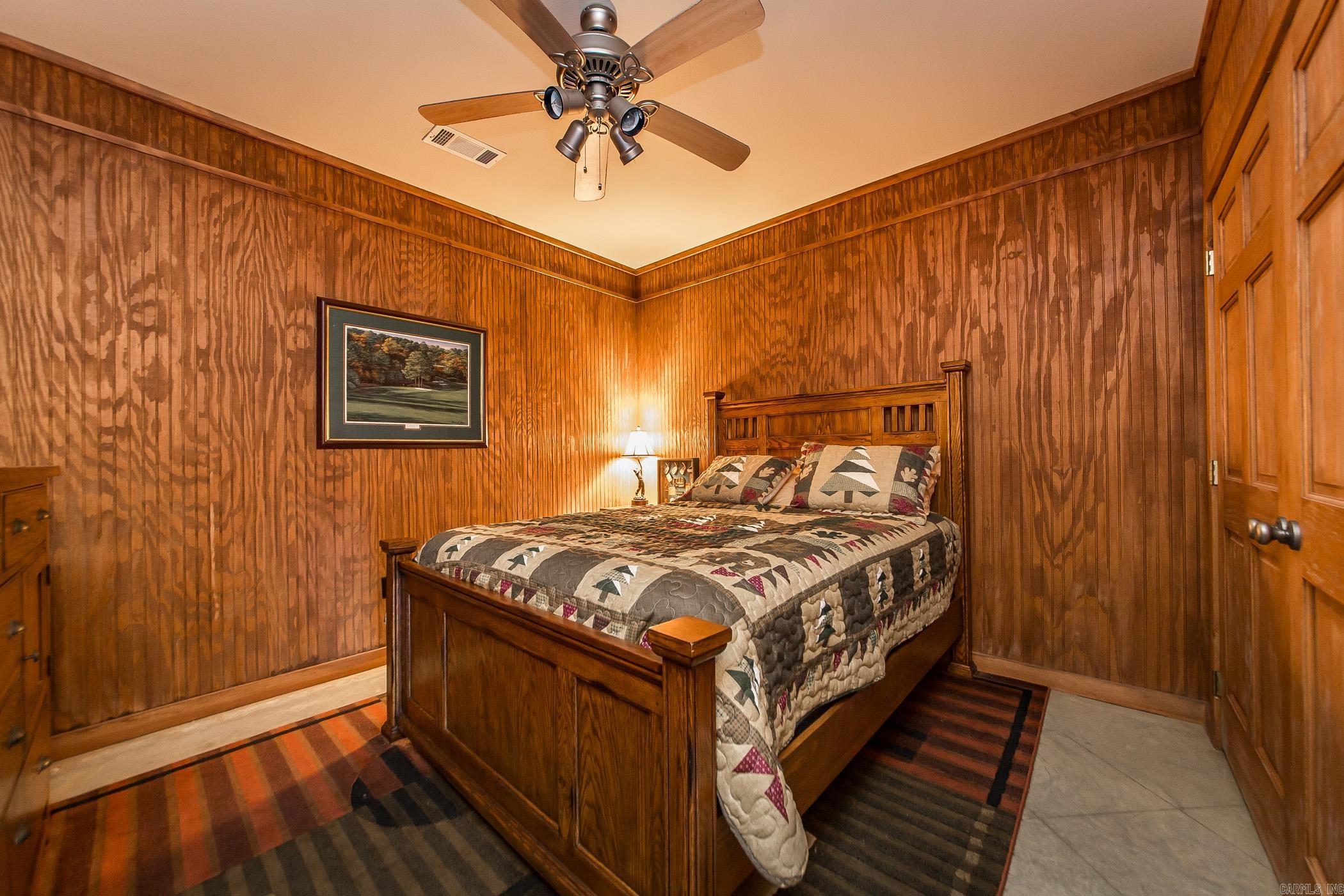 389 Tortoise Bay Rd.  Higden, AR