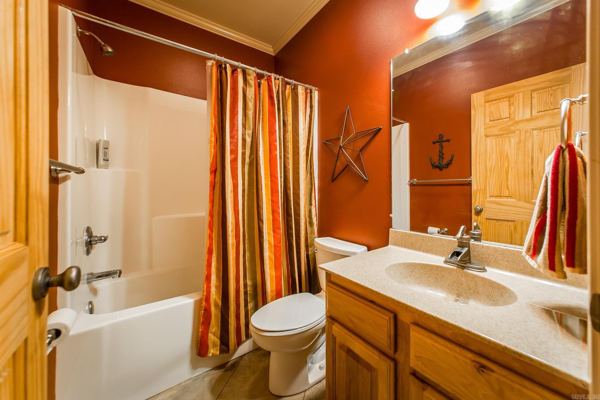 389 Tortoise Bay Rd.  Higden, AR