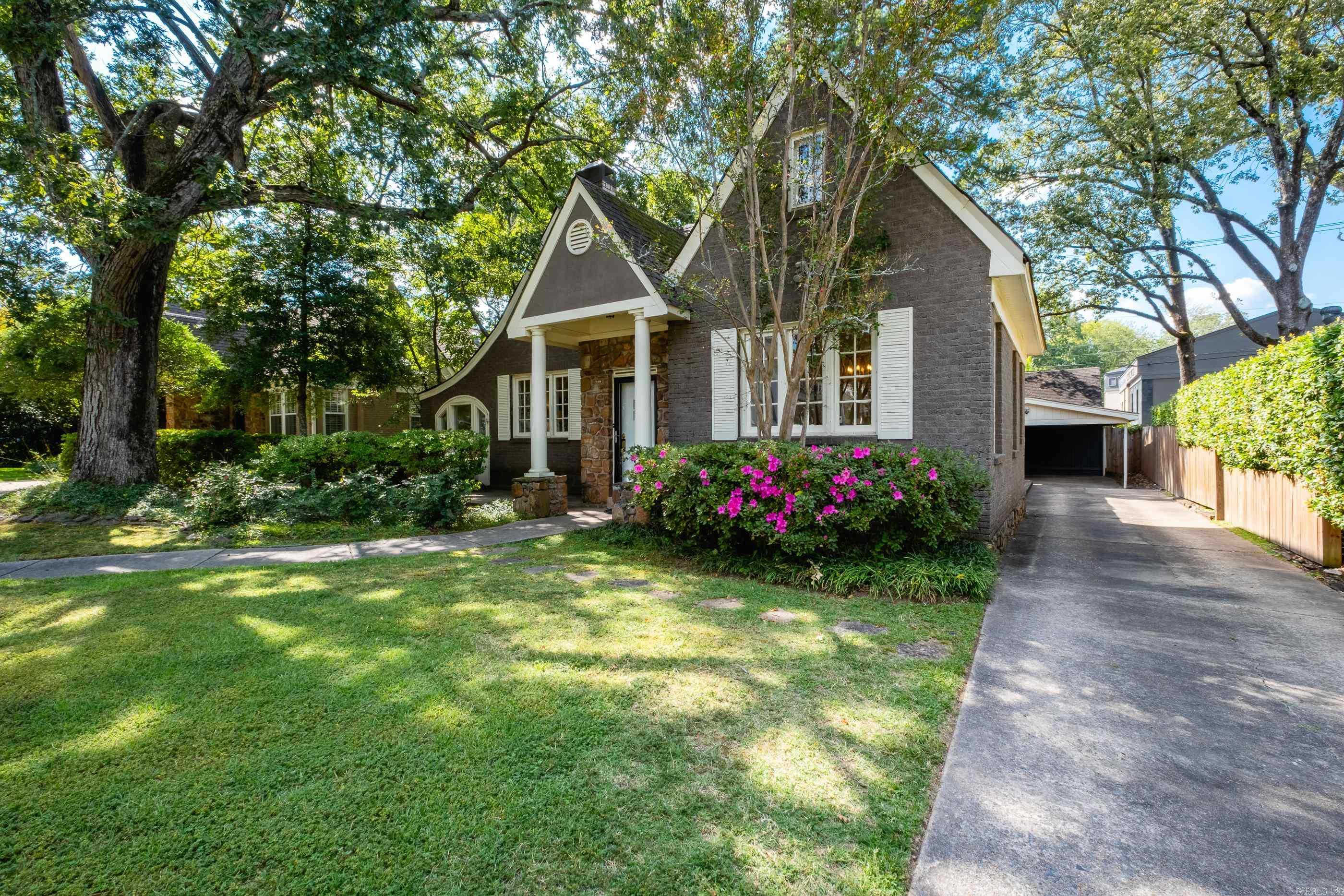 1816 N Jackson Street  Little Rock, AR