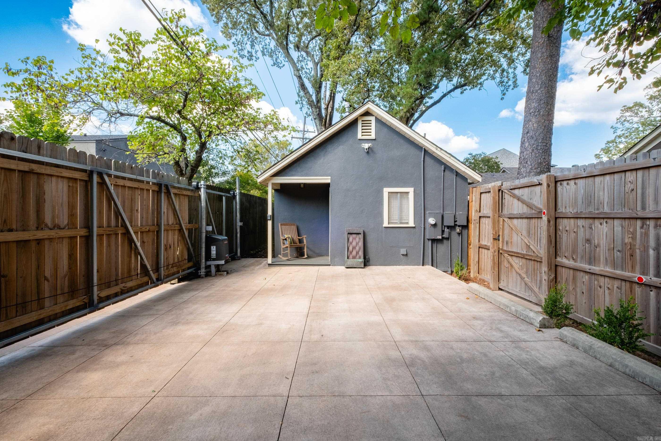 1816 N Jackson Street  Little Rock, AR