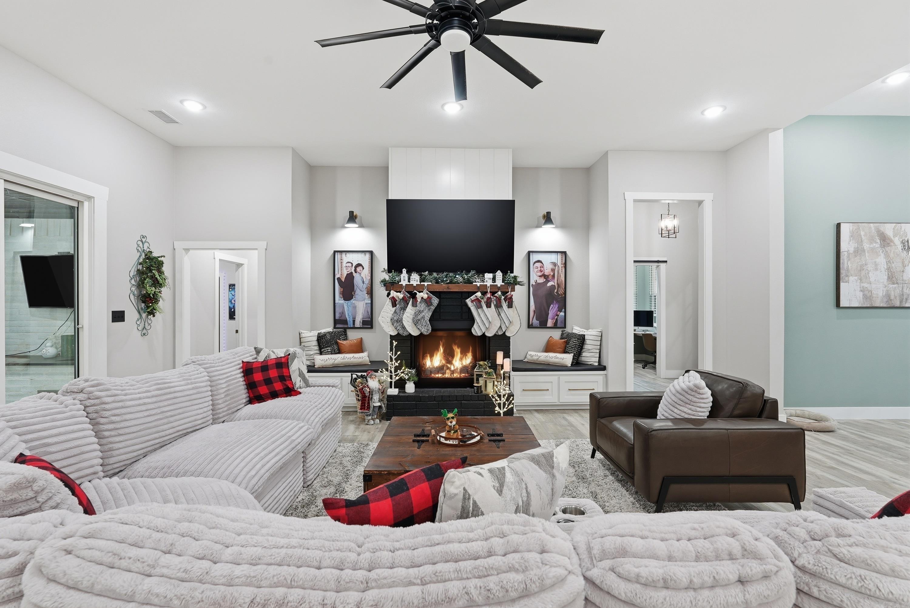 1708 E Holloway St  Morrilton, AR