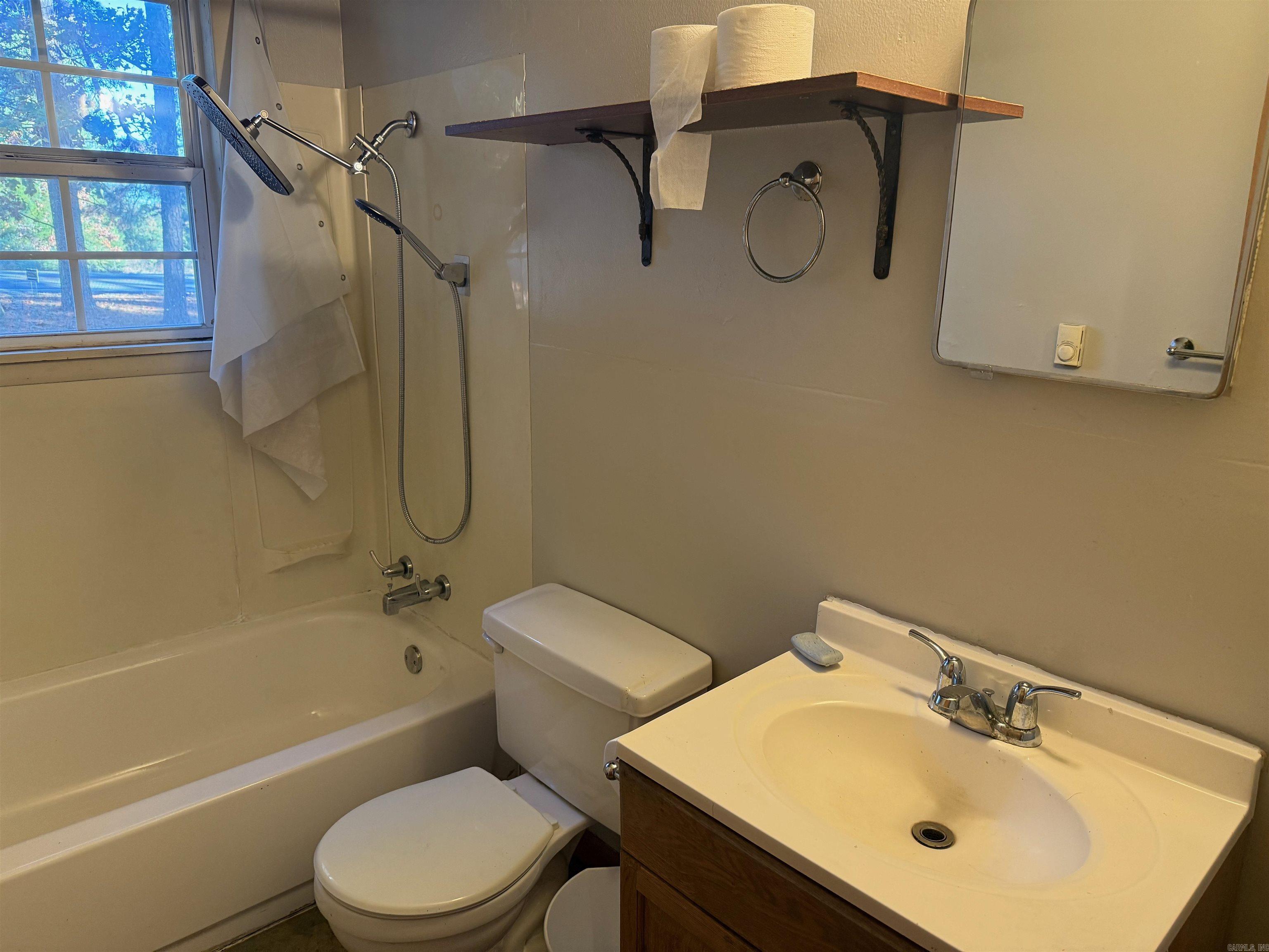 4761 Heber Springs Rd N Ida, AR 72546