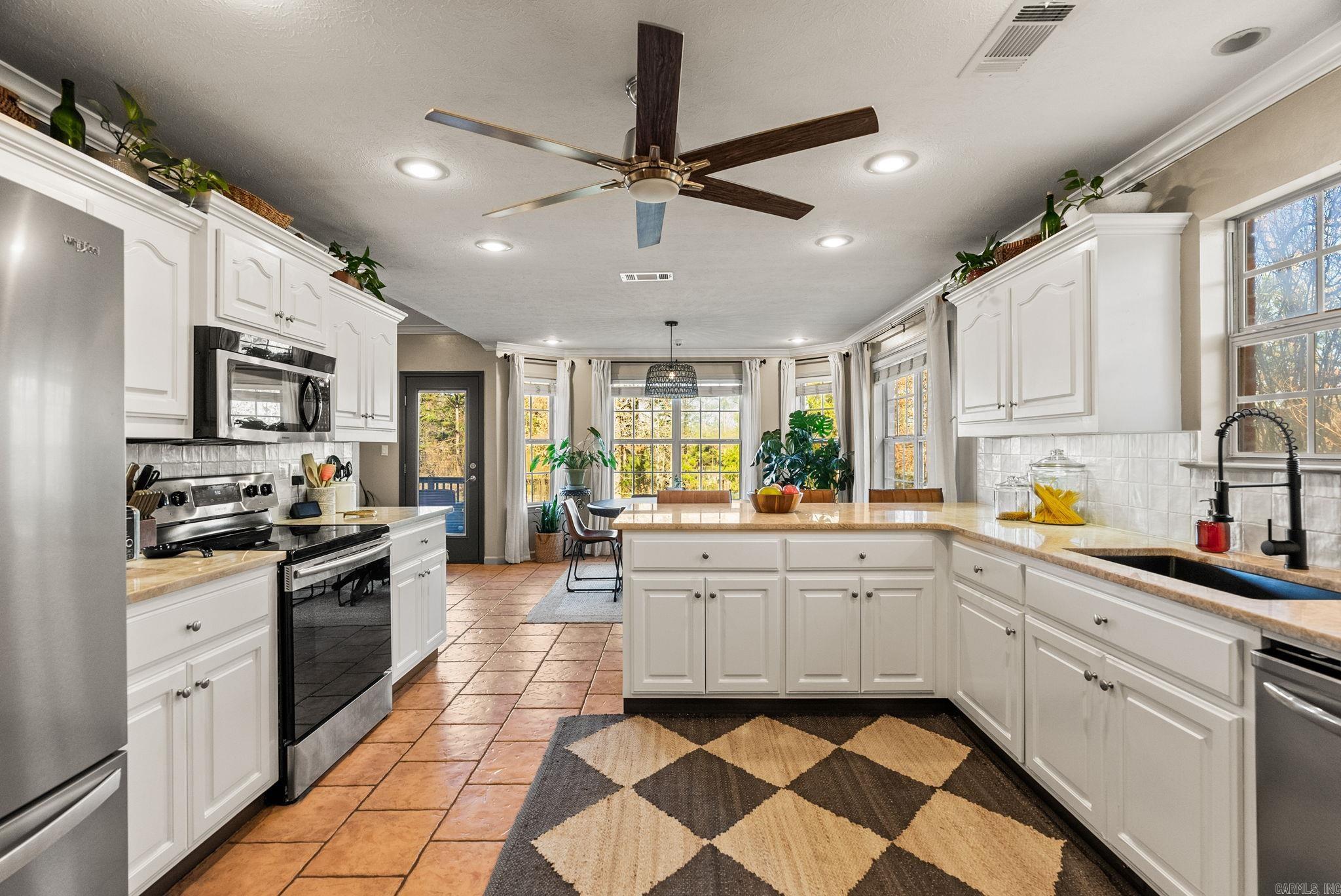 15 Mont Blanc  Maumelle, AR