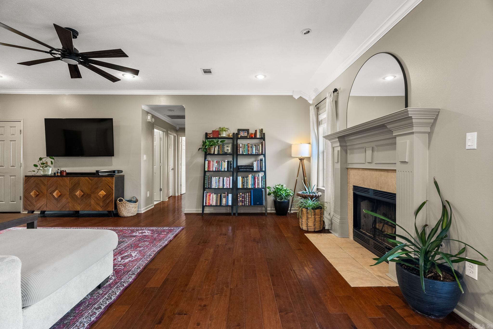 15 Mont Blanc  Maumelle, AR