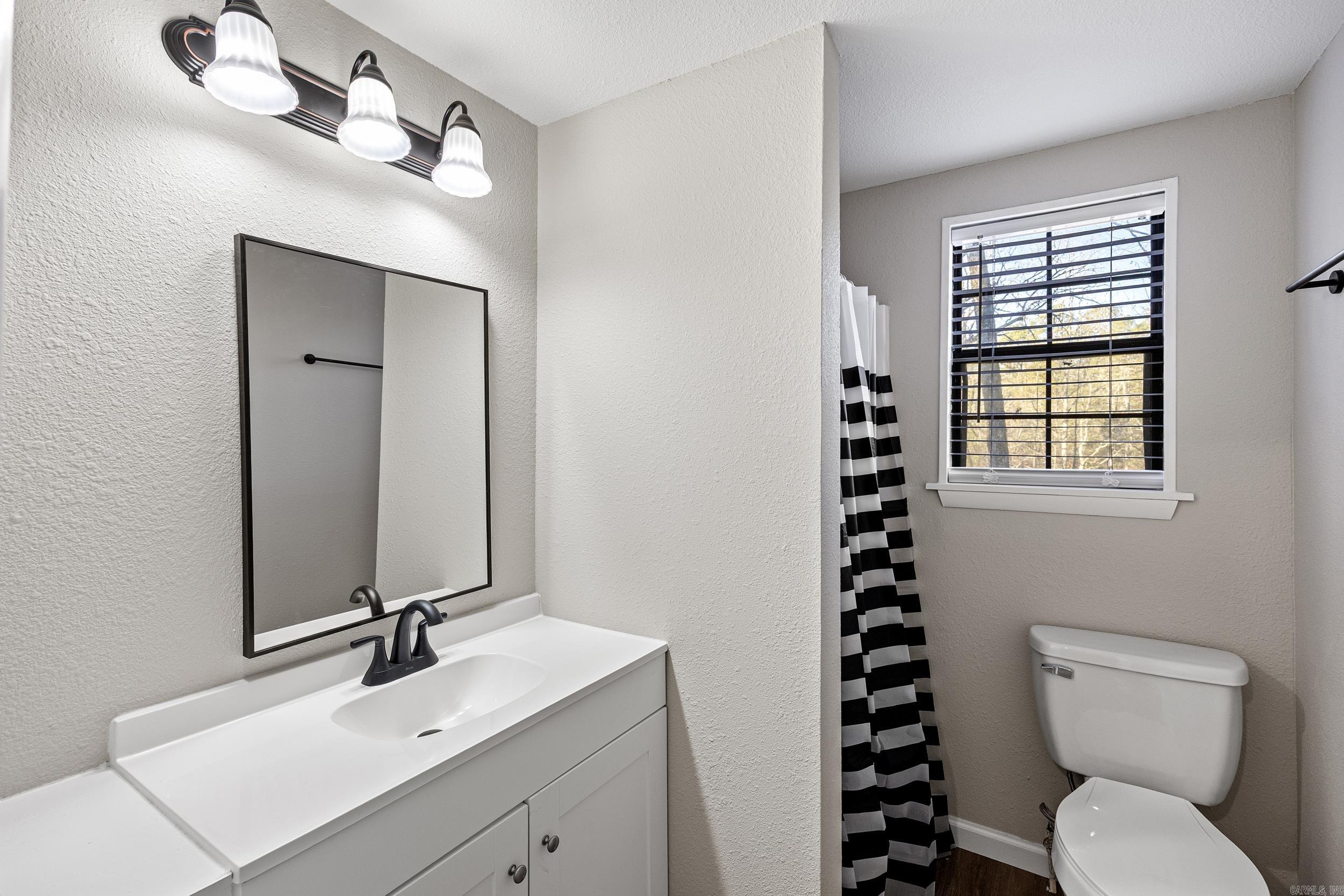 411 Worley  Russellville, AR