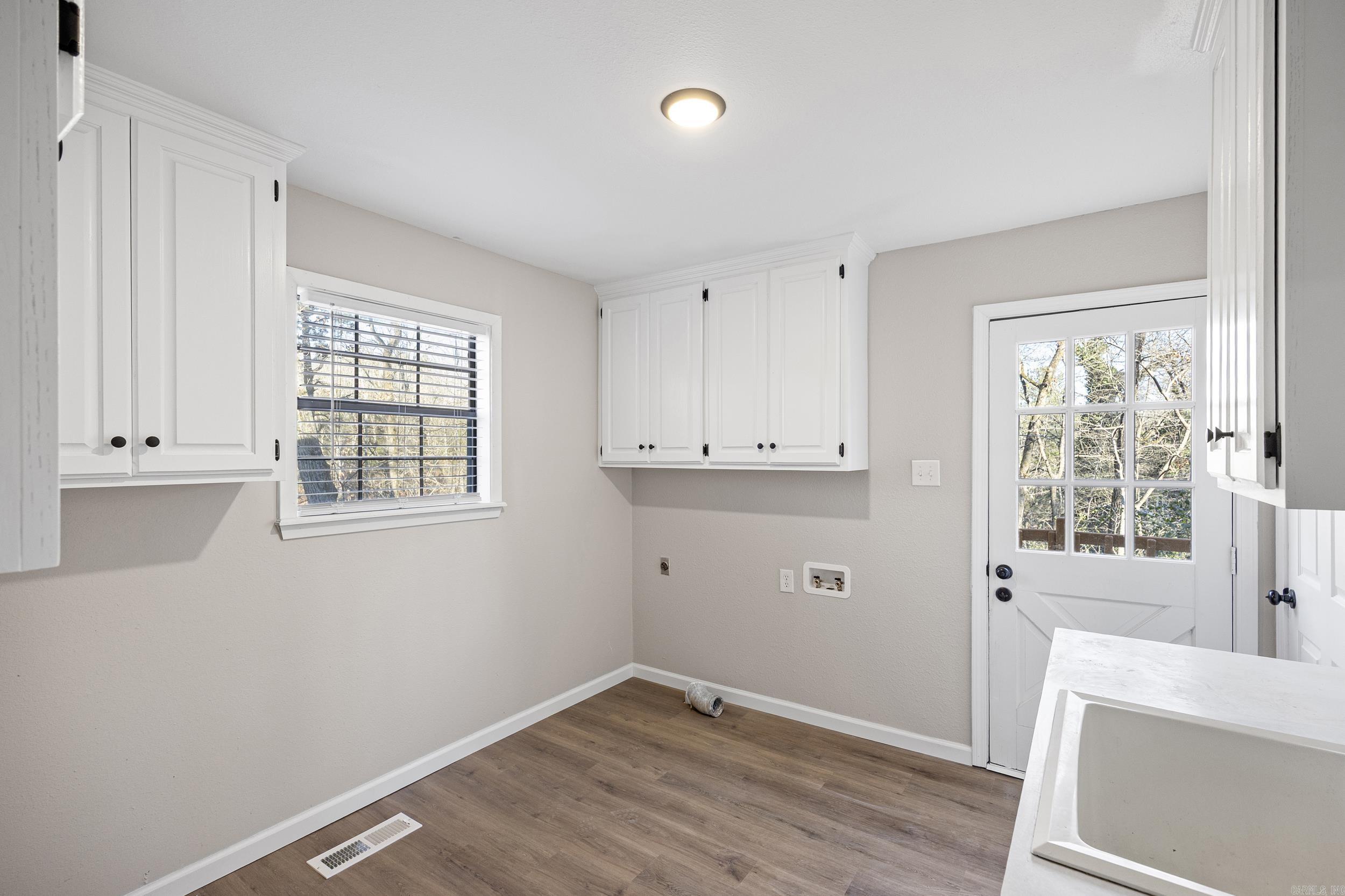 411 Worley  Russellville, AR