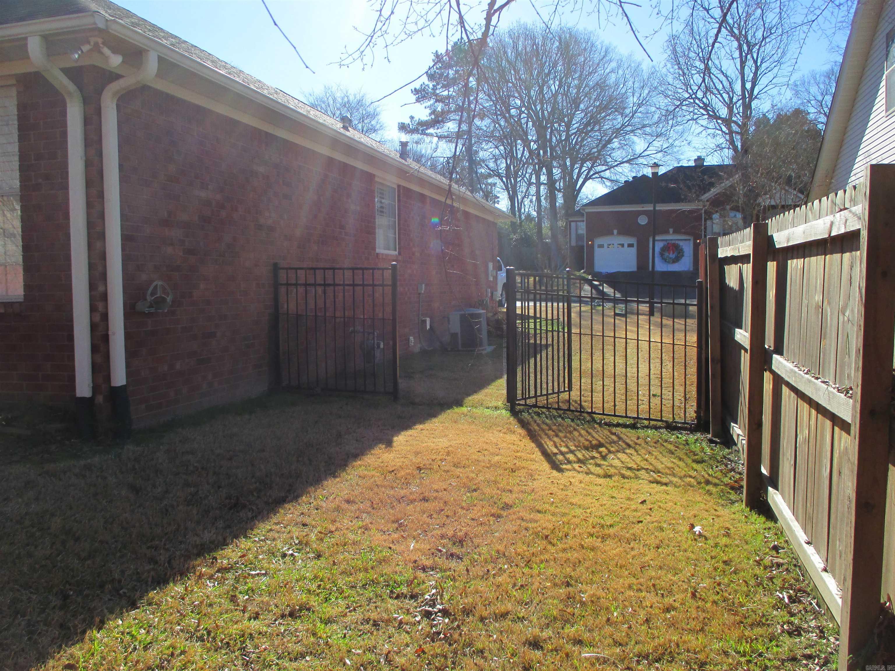 205 St. Charles  Hot Springs, AR