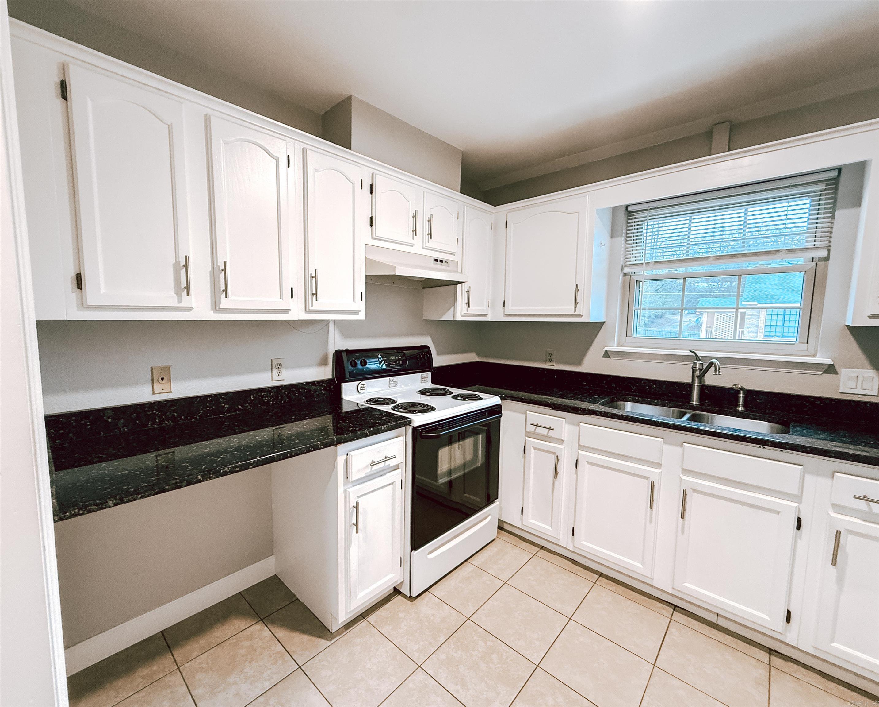 140 Cooper  Hot Springs, AR