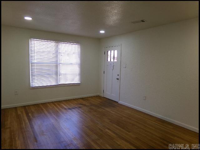 2324 S Louisiana  Little Rock, AR