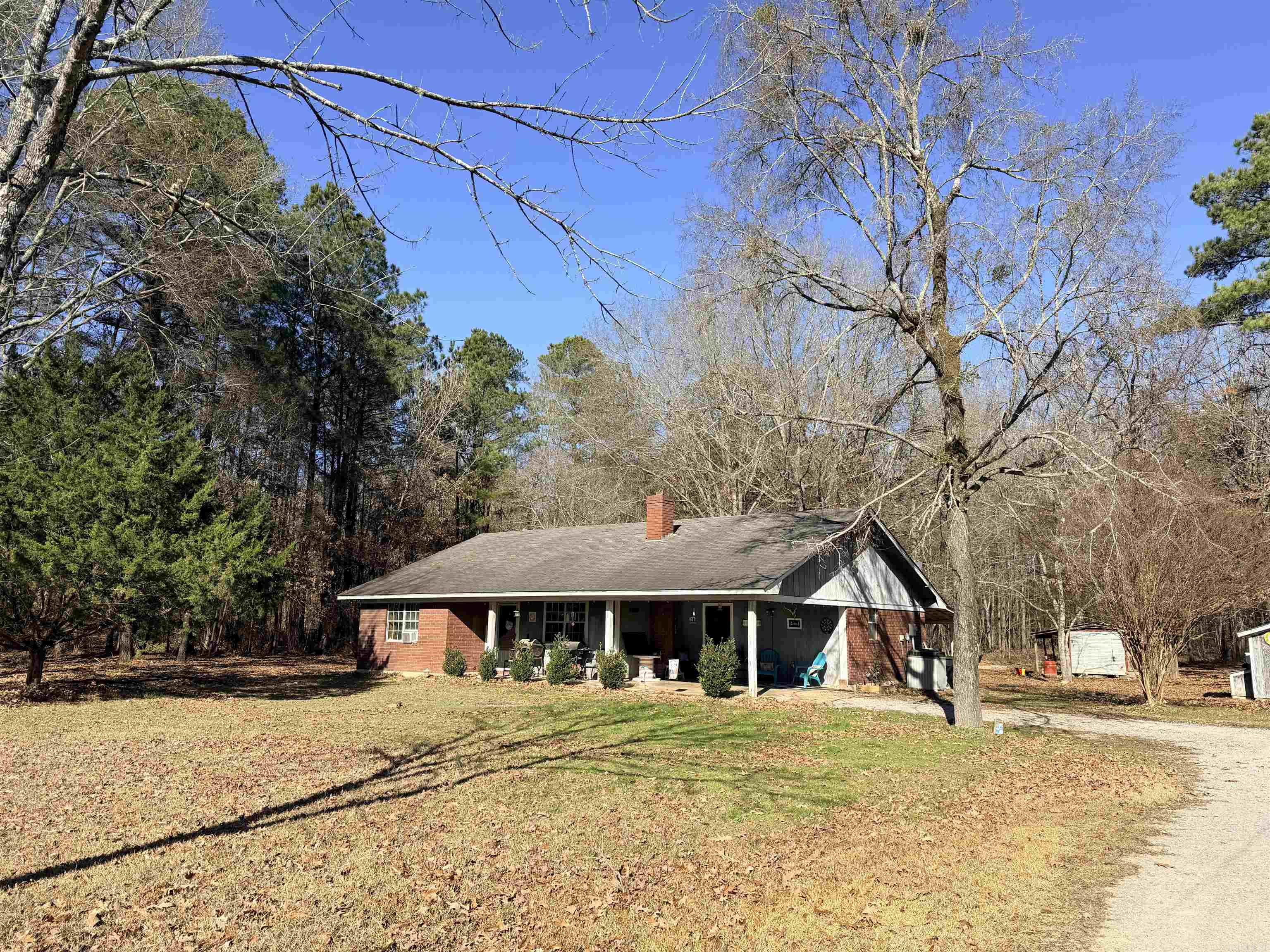 136 Wilmar Rd Crossett, AR 71635
