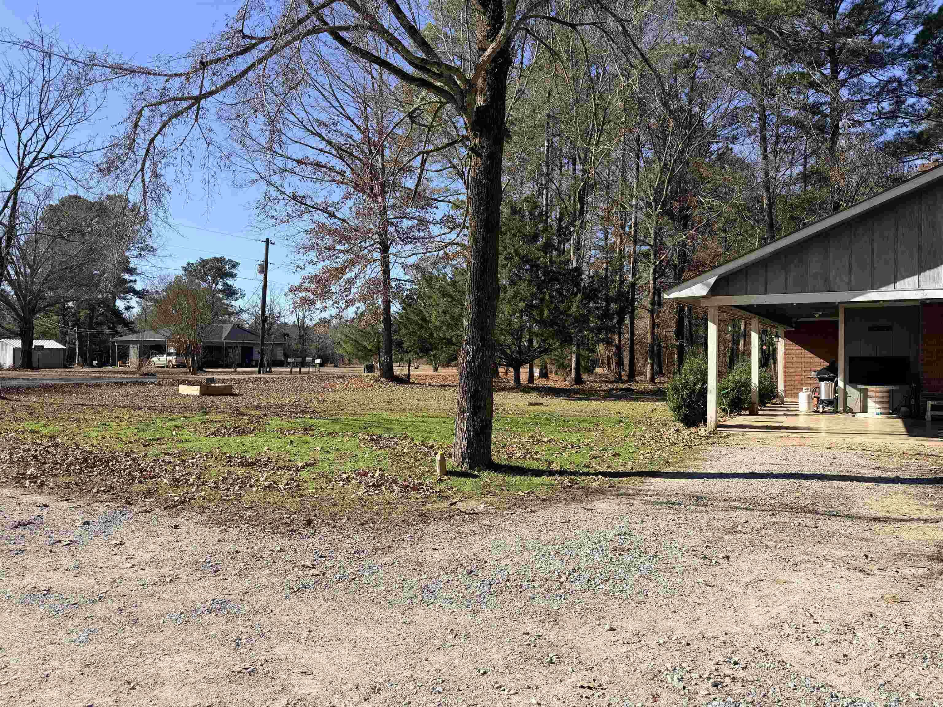 136 Wilmar Rd Crossett, AR 71635