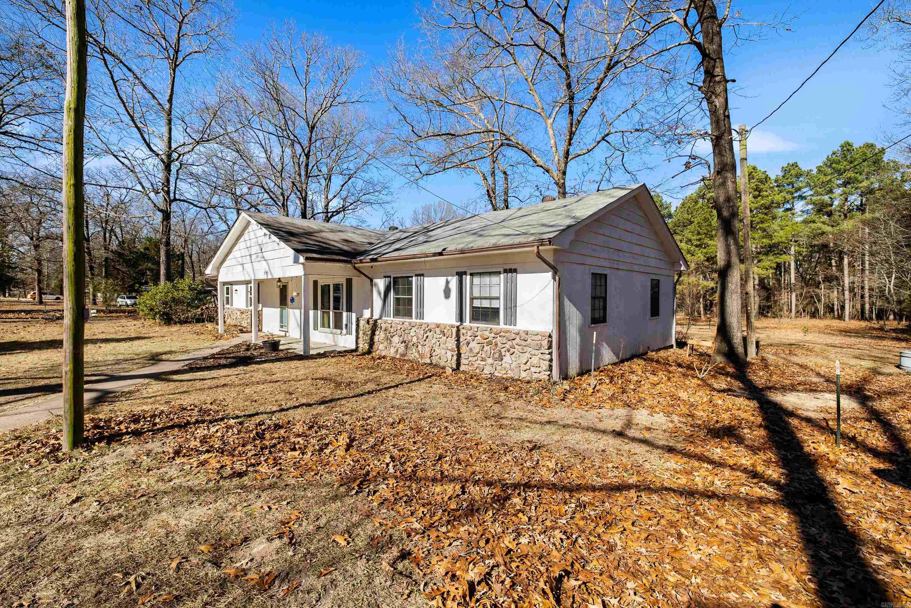 8422 Robinwood Dr  Mabelvale, AR