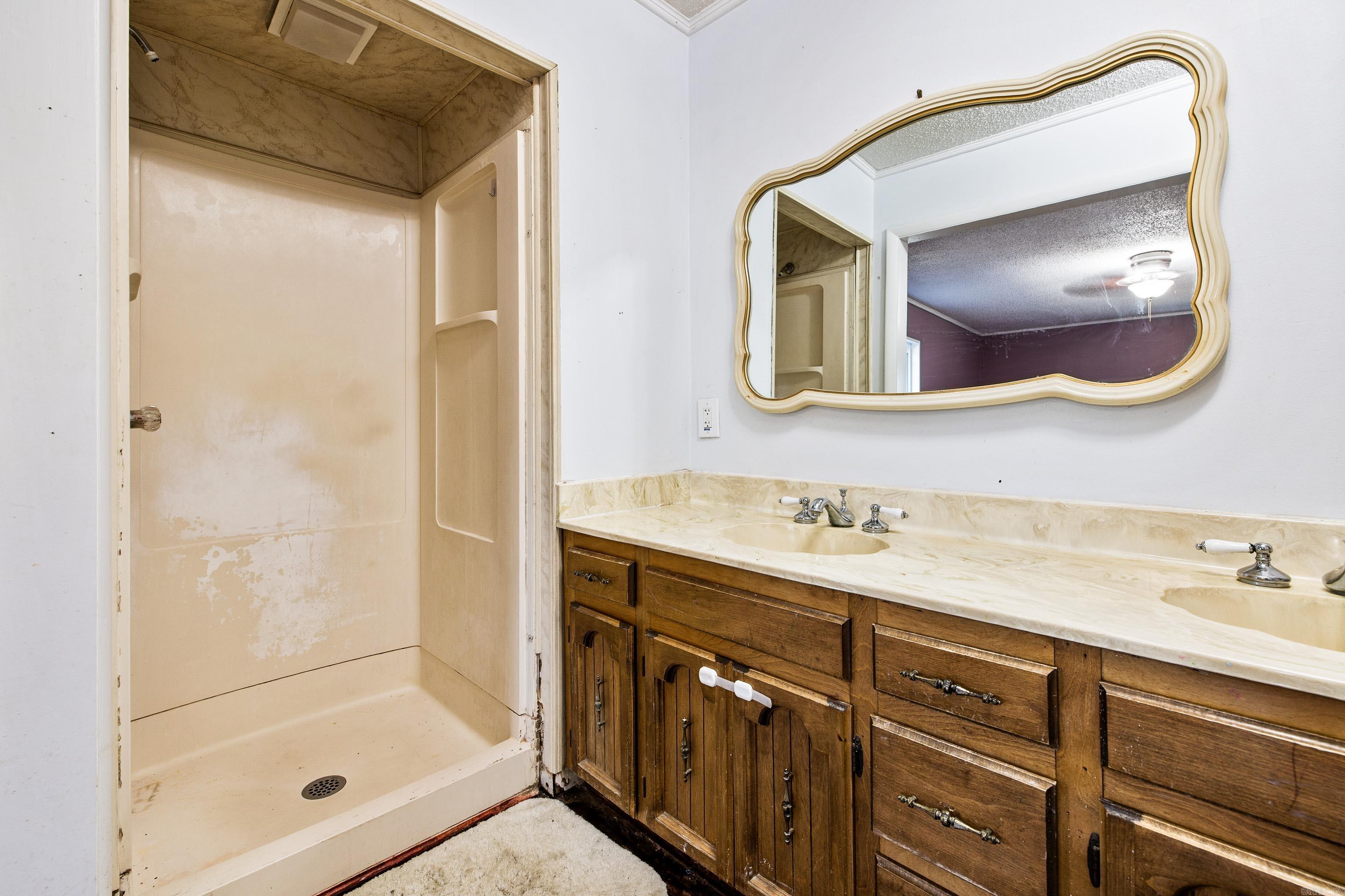 8422 Robinwood Dr  Mabelvale, AR