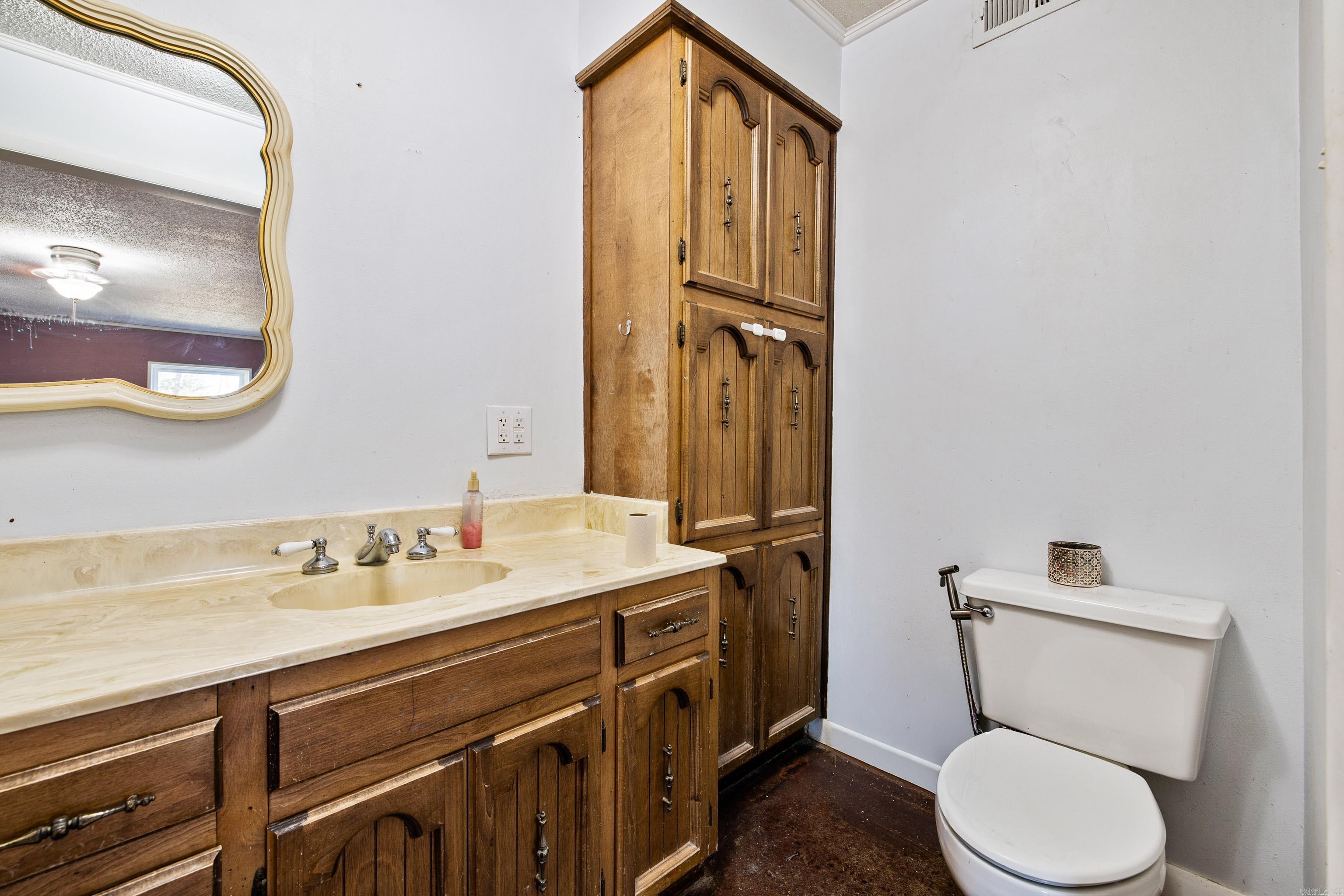 8422 Robinwood Dr  Mabelvale, AR