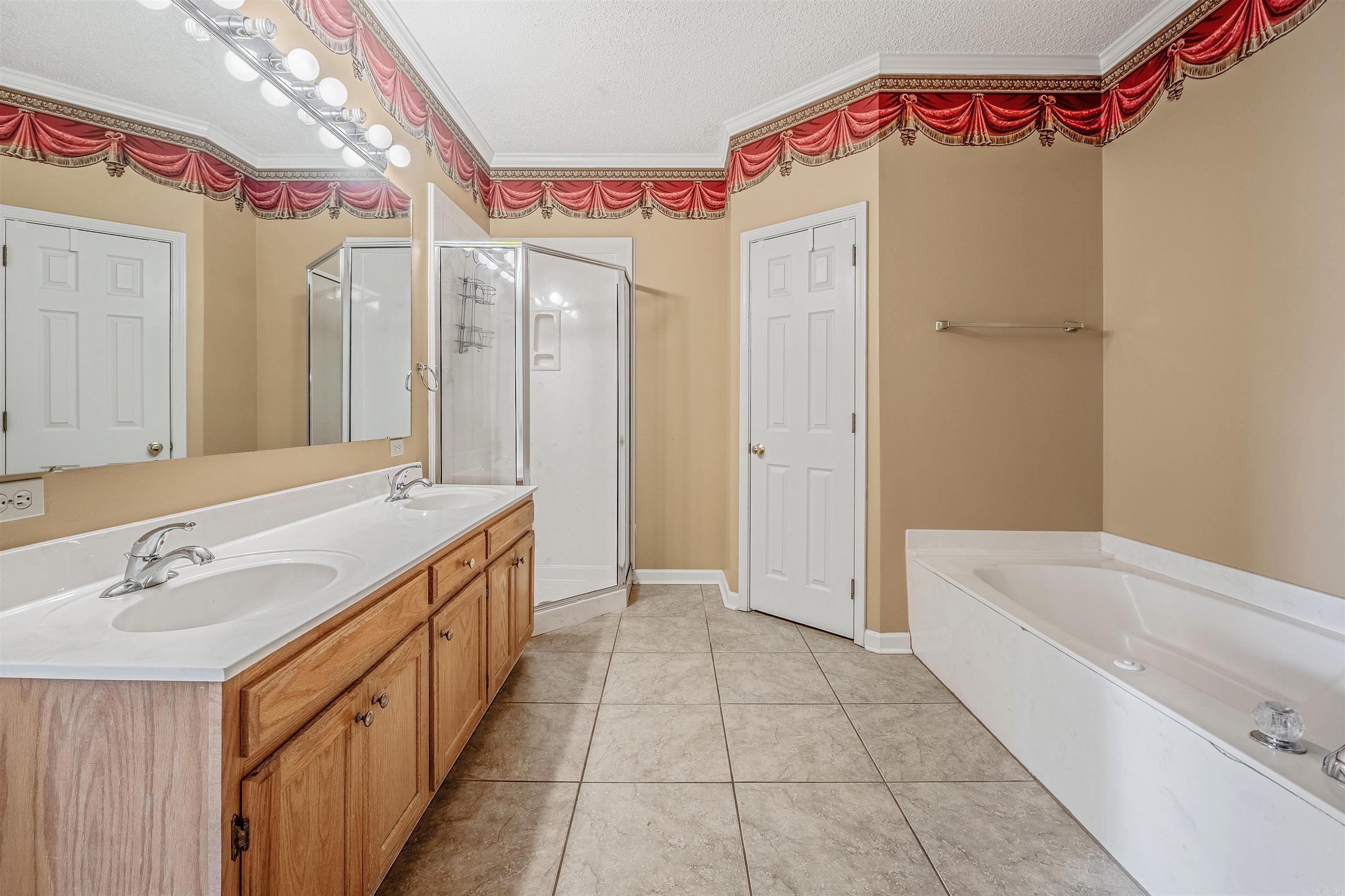 158 Hibiscus  Maumelle, AR